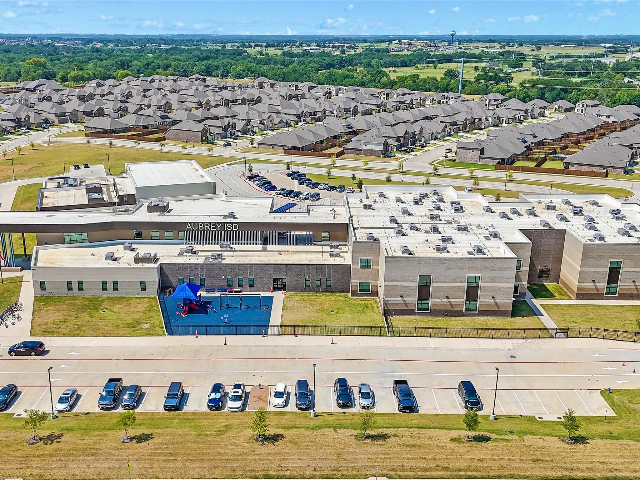 Single Family Residence For Rent in Denton County , 3257 Trails End Road, Aubrey, Texas 76227, 3 Bedroom, 2 Bathroom, 2 Garage spaces, 1,639 Sqft, built in 2023, mls#21320699, Real Estate Agent in Aubrey, Homes For Rent in Denton county, Homes For Rent in Aubrey, Realtor in Aubrey Texas, Real Estate Brokerage Independent Realty Texas, Luminita Cordes Realtor