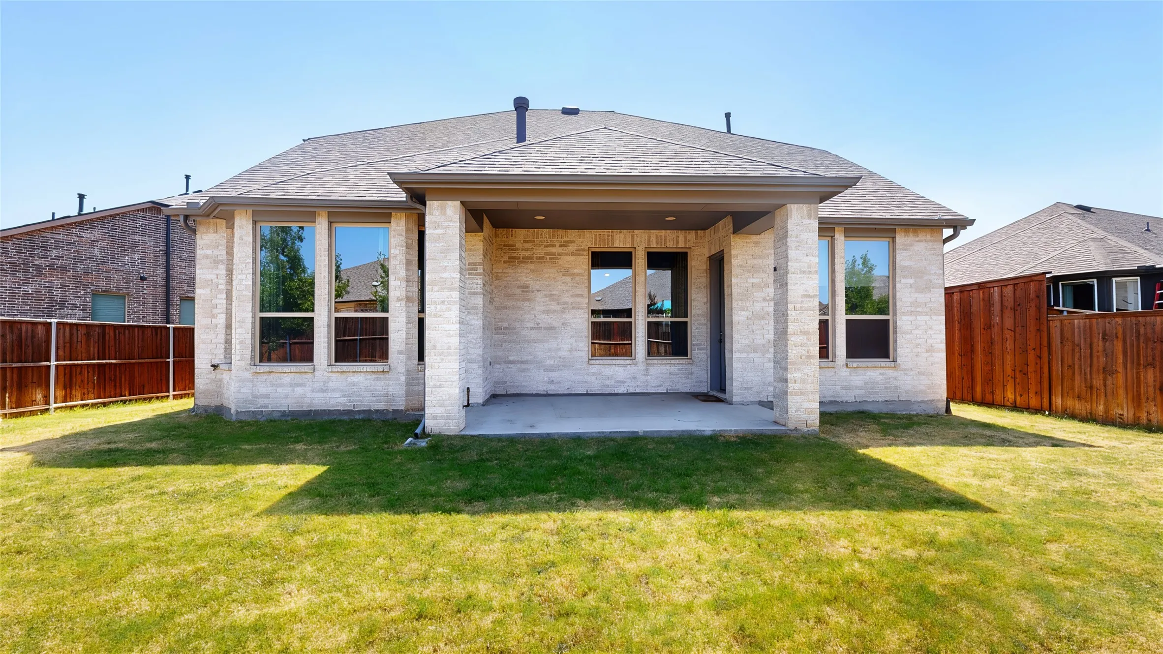 Single Family Residence For Rent in Collin County , 645 Highberry Drive, Anna, Texas 75409, 5 Bedroom, 3 Bathroom, 2 Garage spaces, 2,796 Sqft, built in 2021, mls#21320712, Real Estate Agent in Anna, Homes For Rent in Collin county, Homes For Rent in Anna, Realtor in Anna Texas, Real Estate Brokerage Independent Realty Texas, Luminita Cordes Realtor