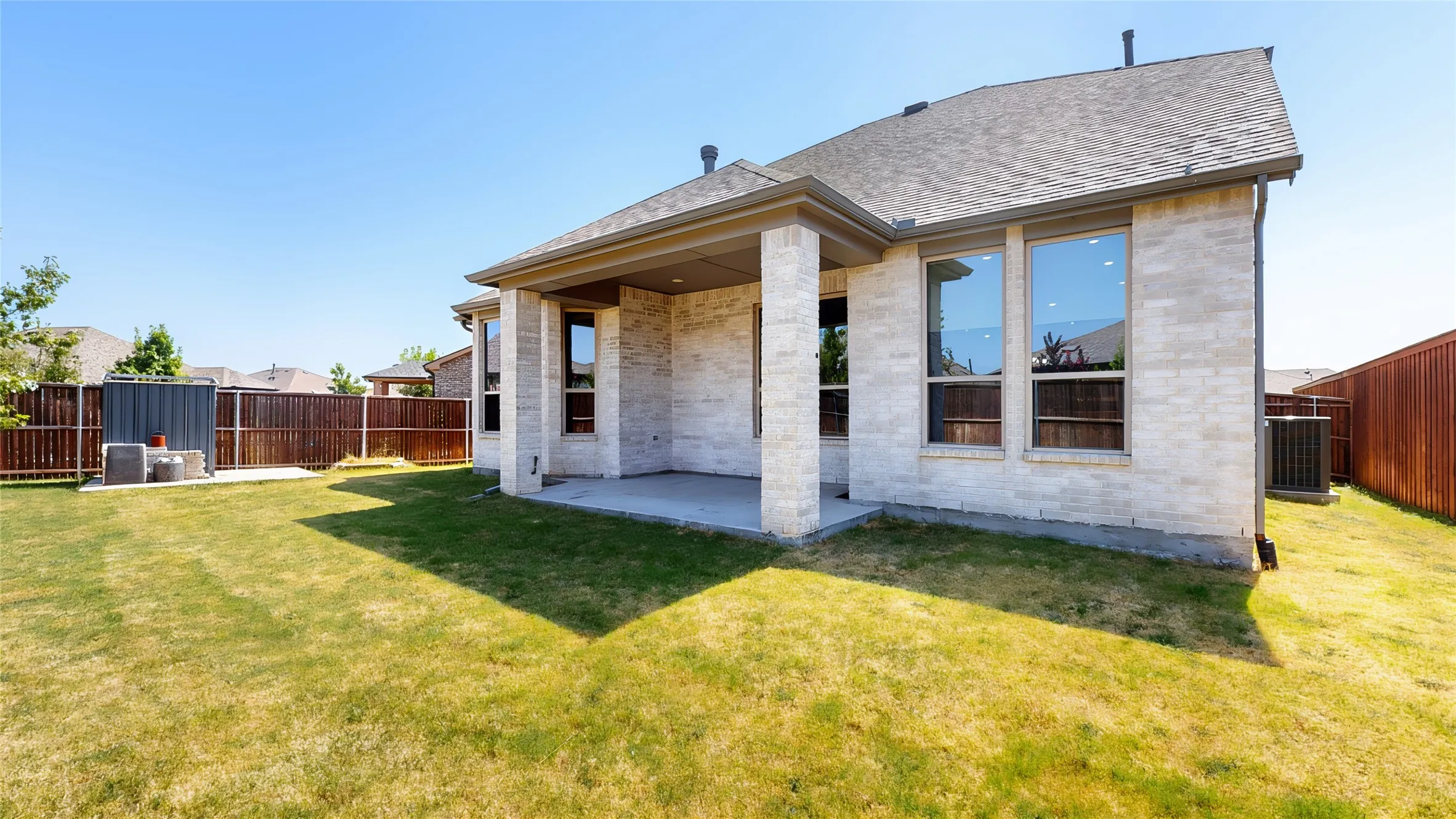 Single Family Residence For Rent in Collin County , 645 Highberry Drive, Anna, Texas 75409, 5 Bedroom, 3 Bathroom, 2 Garage spaces, 2,796 Sqft, built in 2021, mls#21320712, Real Estate Agent in Anna, Homes For Rent in Collin county, Homes For Rent in Anna, Realtor in Anna Texas, Real Estate Brokerage Independent Realty Texas, Luminita Cordes Realtor