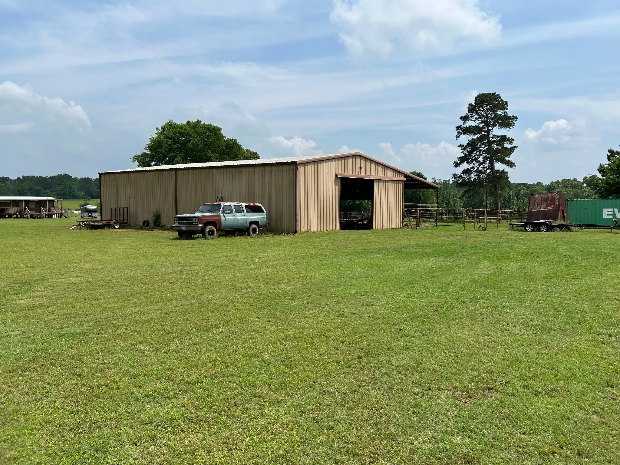 Farm For Sale in Anderson County , 11400 E Fm-321, Palestine, Texas 75803, 4 Bedroom, 2 Bathroom, 2 Garage spaces, 2,240 Sqft, built in 2024, mls#21310756, Real Estate Agent in Palestine, Homes For Sale in Anderson county, Homes For Sale in Palestine, Realtor in Palestine Texas, Real Estate Brokerage Independent Realty Texas, Luminita Cordes Realtor
