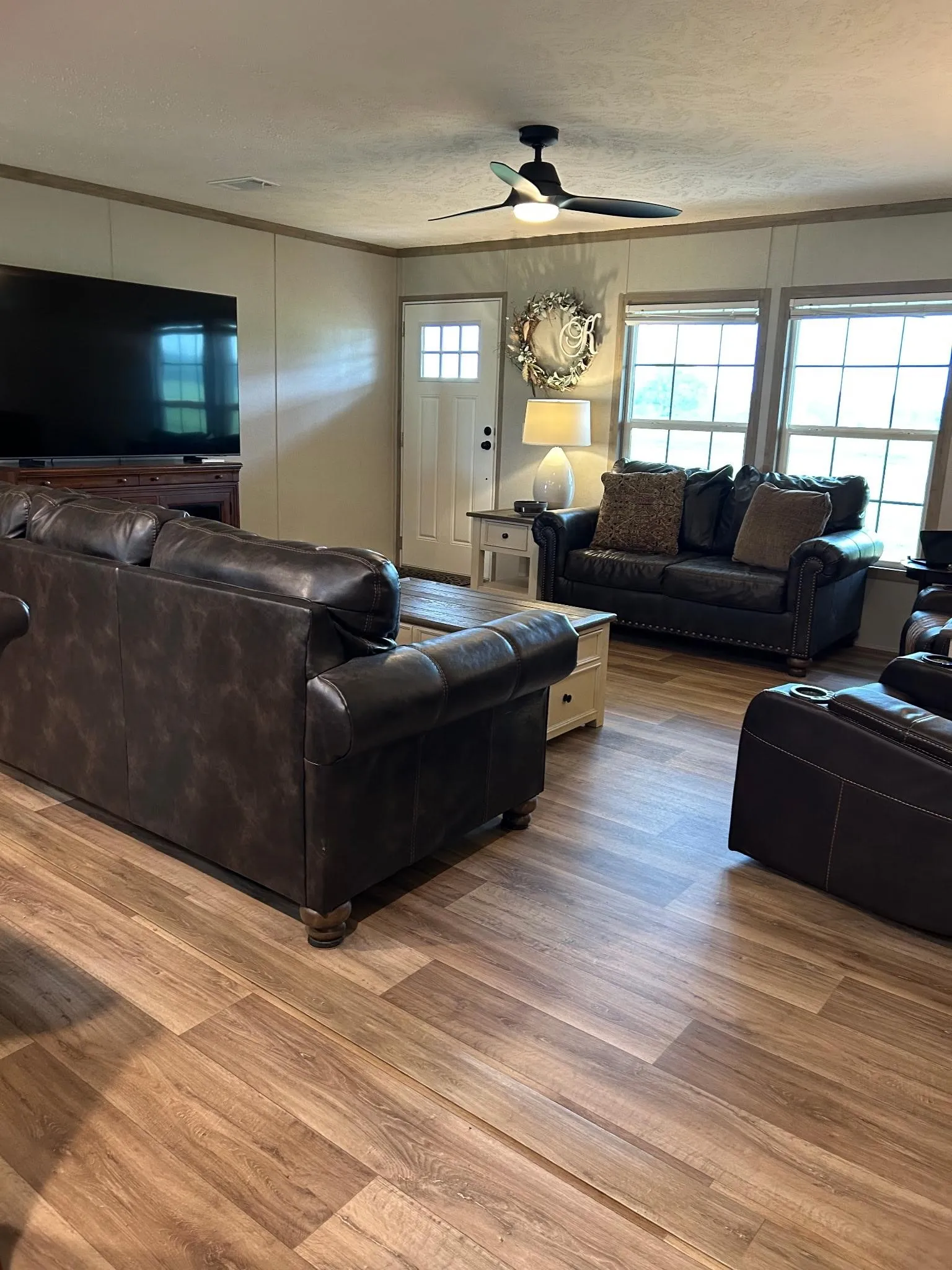 Farm For Sale in Anderson County , 11400 E Fm-321, Palestine, Texas 75803, 4 Bedroom, 2 Bathroom, 2 Garage spaces, 2,240 Sqft, built in 2024, mls#21310756, Real Estate Agent in Palestine, Homes For Sale in Anderson county, Homes For Sale in Palestine, Realtor in Palestine Texas, Real Estate Brokerage Independent Realty Texas, Luminita Cordes Realtor