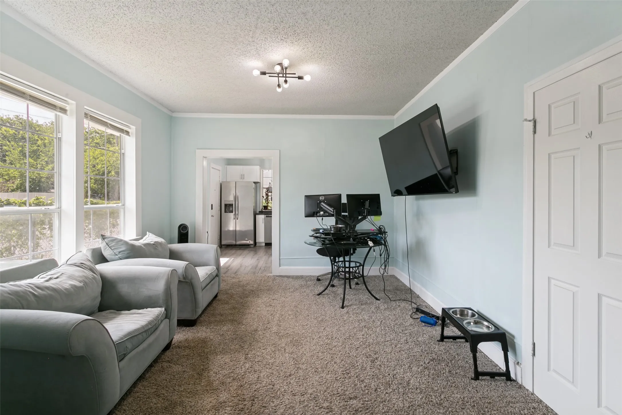 Single Family Residence For Sale in Tarrant County , 3332 Avenue I, Fort Worth, Texas 76105, 2 Bedroom, 2 Bathroom, Garage spaces, 1,040 Sqft, built in 1920, mls#21317436, Real Estate Agent in Fort Worth, Homes For Sale in Tarrant county, Homes For Sale in Fort Worth, Realtor in Fort Worth Texas, Real Estate Brokerage Independent Realty Texas, Luminita Cordes Realtor