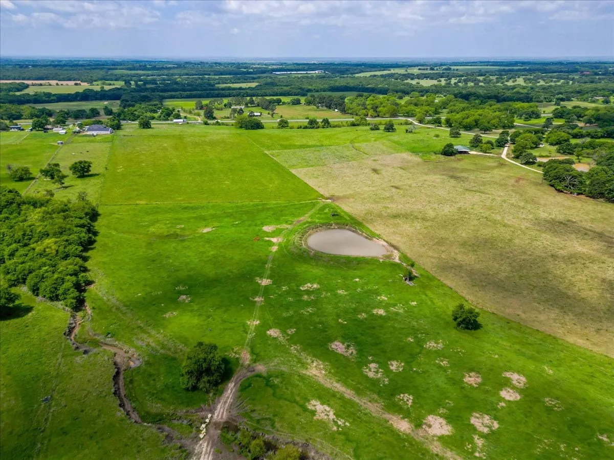 Farm For Sale in Hill County , 11436 St Hwy 171, Covington, Texas 76636, 2 Bedrooms, 2 Bathrooms, Garage spaces, 1,299 Sqft, built in 2003, Price $4,837,185, mls#21315866, Real Estate Agent in Covington, Homes For Sale in Hill county, Homes For Sale in Covington, Realtor in Covington Texas, Real Estate Brokerage Independent Realty Texas, Luminita Cordes Realtor