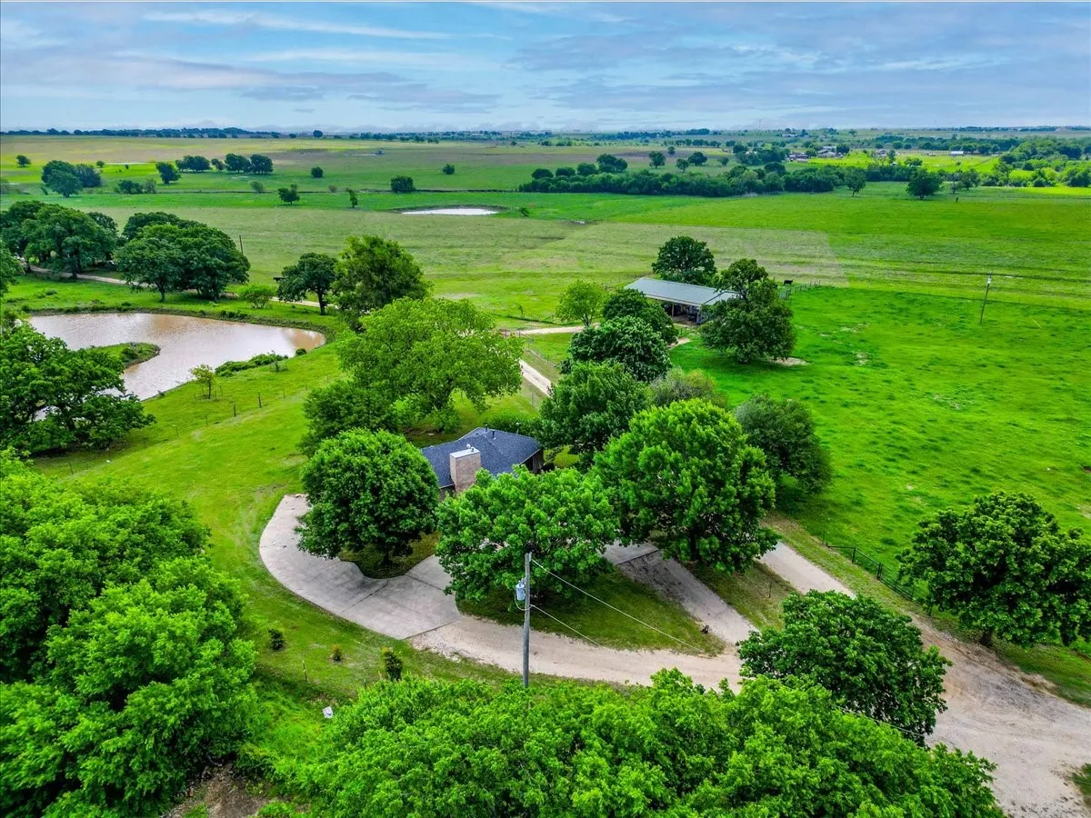 Farm For Sale in Hill County , 11436 St Hwy 171, Covington, Texas 76636, 2 Bedrooms, 2 Bathrooms, Garage spaces, 1,299 Sqft, built in 2003, Price $4,837,185, mls#21315866, Real Estate Agent in Covington, Homes For Sale in Hill county, Homes For Sale in Covington, Realtor in Covington Texas, Real Estate Brokerage Independent Realty Texas, Luminita Cordes Realtor