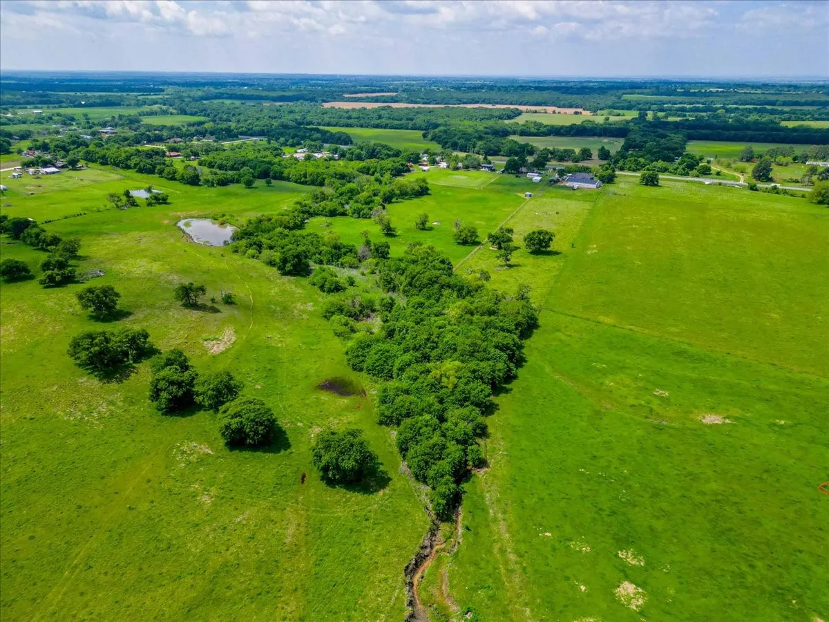 Farm For Sale in Hill County , 11436 St Hwy 171, Covington, Texas 76636, 2 Bedrooms, 2 Bathrooms, Garage spaces, 1,299 Sqft, built in 2003, Price $4,837,185, mls#21315866, Real Estate Agent in Covington, Homes For Sale in Hill county, Homes For Sale in Covington, Realtor in Covington Texas, Real Estate Brokerage Independent Realty Texas, Luminita Cordes Realtor
