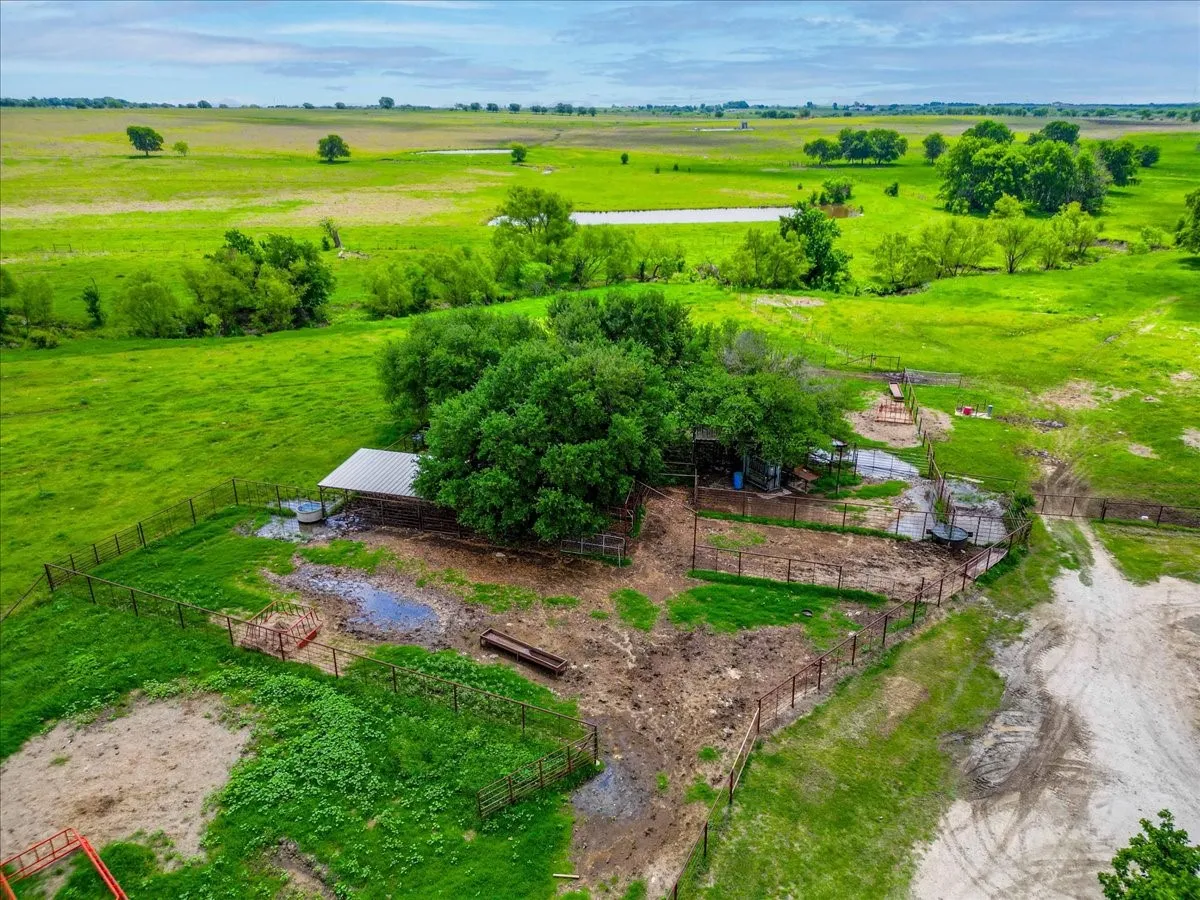 Ranch For Sale in Hill County , TBD St Hwy 171, Covington, Texas 76636, 0, 0, Garage spaces, 0 Sqft, built in 2003, mls#21315802, Real Estate Agent in Covington, Homes For Sale in Hill county, Homes For Sale in Covington, Realtor in Covington Texas, Real Estate Brokerage Independent Realty Texas, Luminita Cordes Realtor