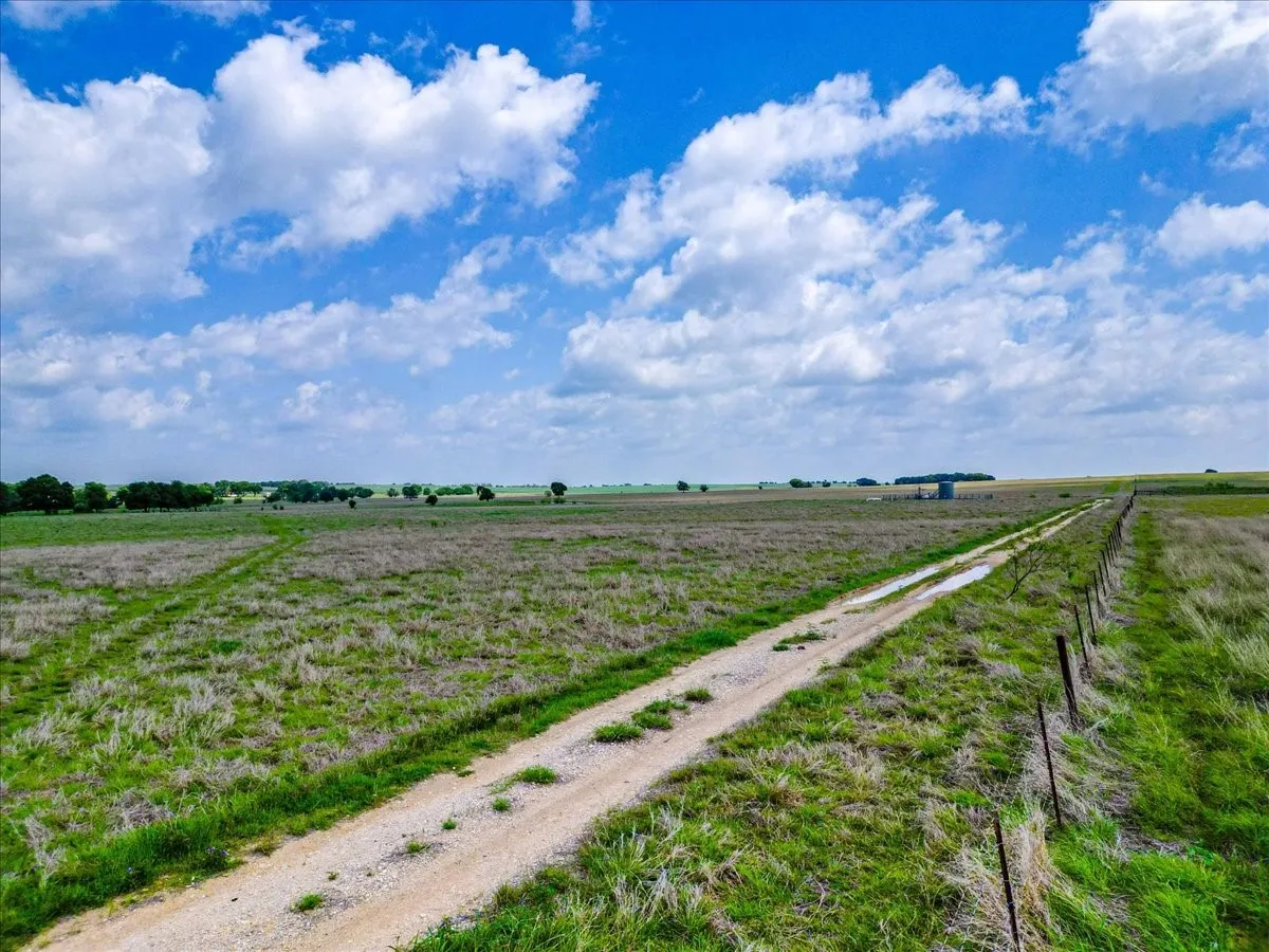 Ranch For Sale in Hill County , TBD St Hwy 171, Covington, Texas 76636, 0, 0, Garage spaces, 0 Sqft, built in 2003, mls#21315802, Real Estate Agent in Covington, Homes For Sale in Hill county, Homes For Sale in Covington, Realtor in Covington Texas, Real Estate Brokerage Independent Realty Texas, Luminita Cordes Realtor