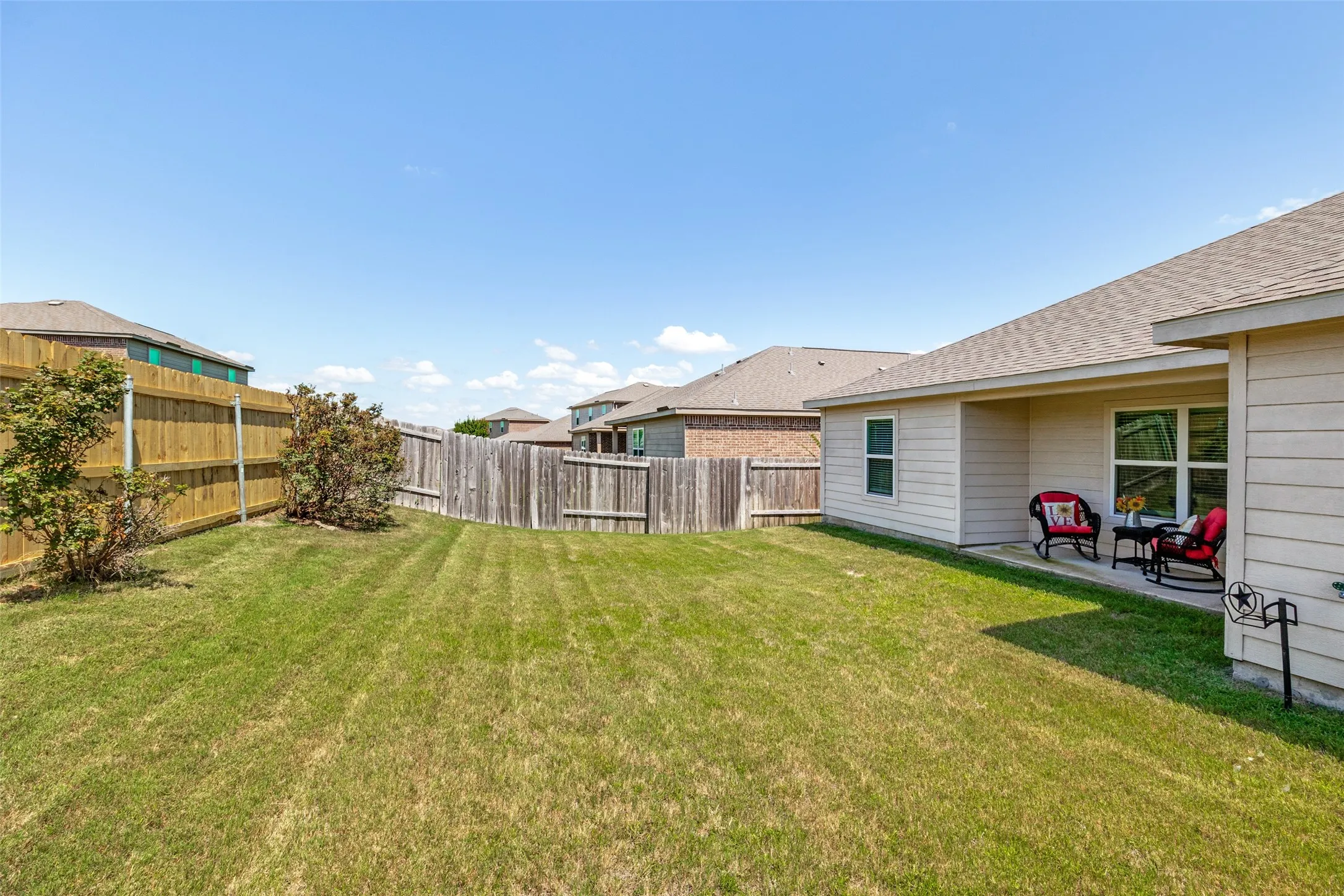 Single Family Residence For Sale in Collin County , 1614 Park Trails Boulevard, Princeton, Texas 75407, 4 Bedroom, 2 Bathroom, 2 Garage spaces, 1,656 Sqft, built in 2018, mls#21318927, Real Estate Agent in Princeton, Homes For Sale in Collin county, Homes For Sale in Princeton, Realtor in Princeton Texas, Real Estate Brokerage Independent Realty Texas, Luminita Cordes Realtor