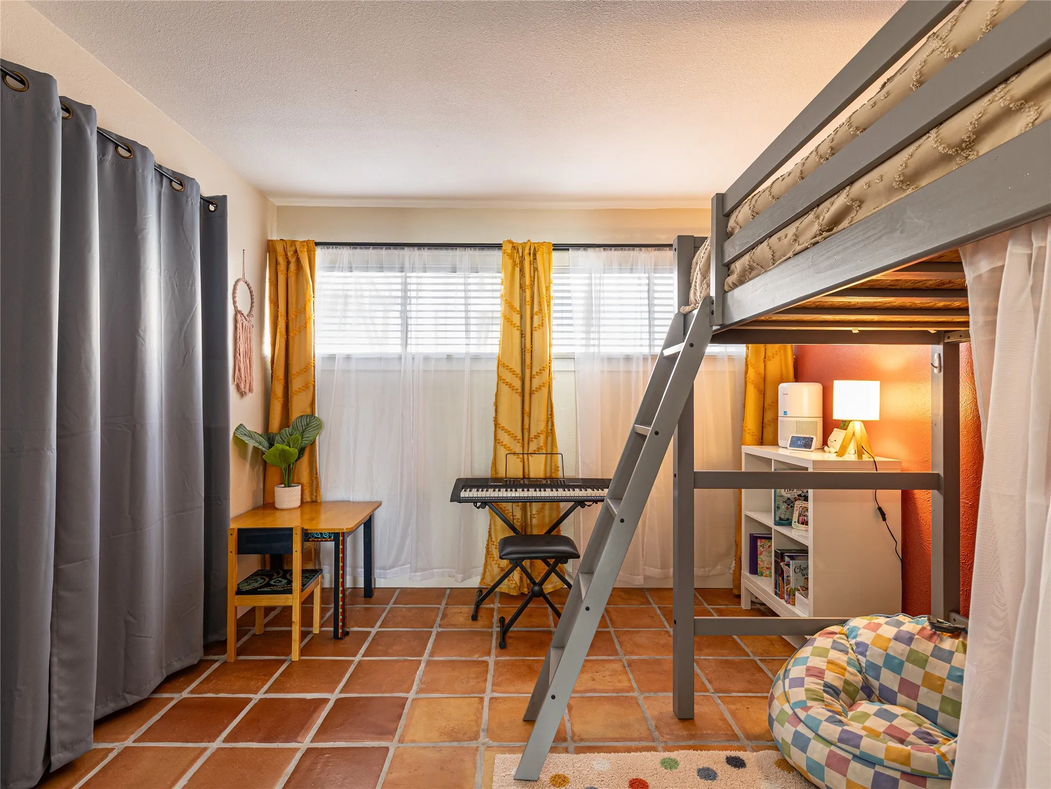 Soft natural light creates a calm, restful atmosphere from morning to evening.