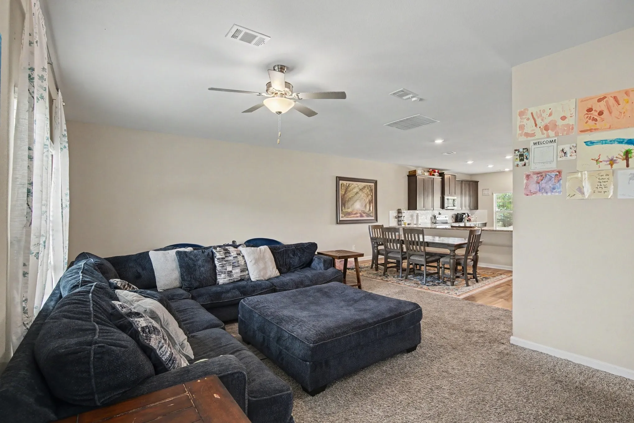 Single Family Residence For Sale in Tarrant County , 304 Lowery Oaks Trail, Fort Worth, Texas 76120, 5 Bedroom, 3 Bathroom, 2 Garage spaces, 2,996 Sqft, built in 2021, mls#21298508, Real Estate Agent in Fort Worth, Homes For Sale in Tarrant county, Homes For Sale in Fort Worth, Realtor in Fort Worth Texas, Real Estate Brokerage Independent Realty Texas, Luminita Cordes Realtor