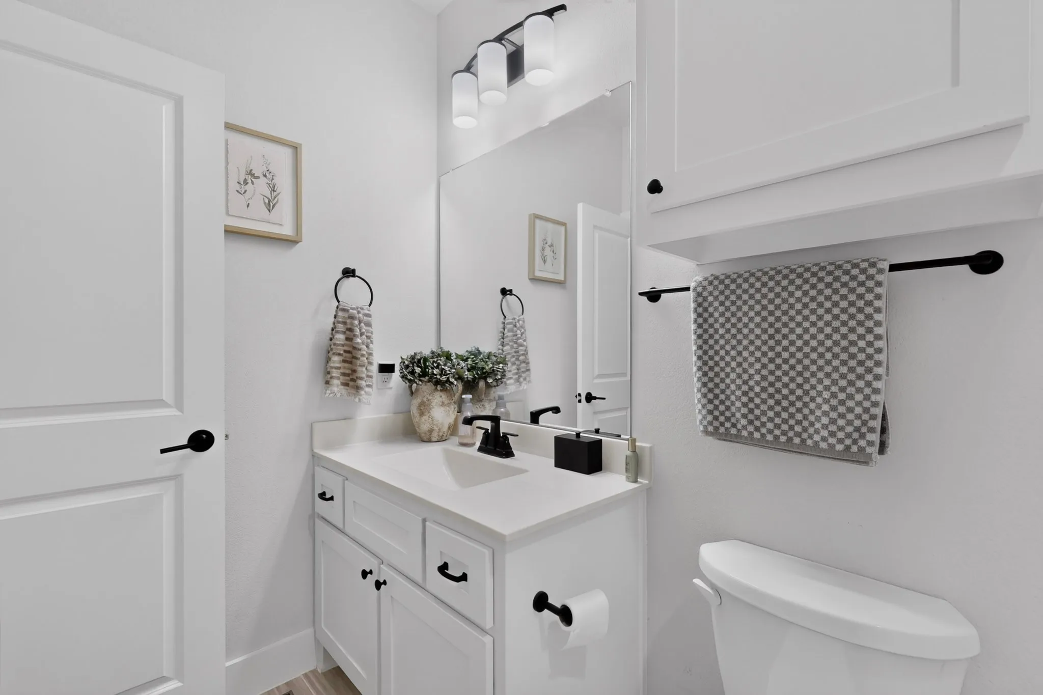 Single Family Residence For Sale in Kaufman County , 1116 Alaska Drive, Forney, Texas 75126, 4 Bedroom, 3 Bathroom, 3 Garage spaces, 2,218 Sqft, built in 2023, mls#21320706, Real Estate Agent in Forney, Homes For Sale in Kaufman county, Homes For Sale in Forney, Realtor in Forney Texas, Real Estate Brokerage Independent Realty Texas, Luminita Cordes Realtor