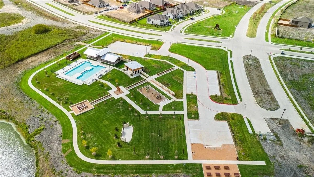 Single Family Residence For Sale in Kaufman County , 1116 Alaska Drive, Forney, Texas 75126, 4 Bedroom, 3 Bathroom, 3 Garage spaces, 2,218 Sqft, built in 2023, mls#21320706, Real Estate Agent in Forney, Homes For Sale in Kaufman county, Homes For Sale in Forney, Realtor in Forney Texas, Real Estate Brokerage Independent Realty Texas, Luminita Cordes Realtor