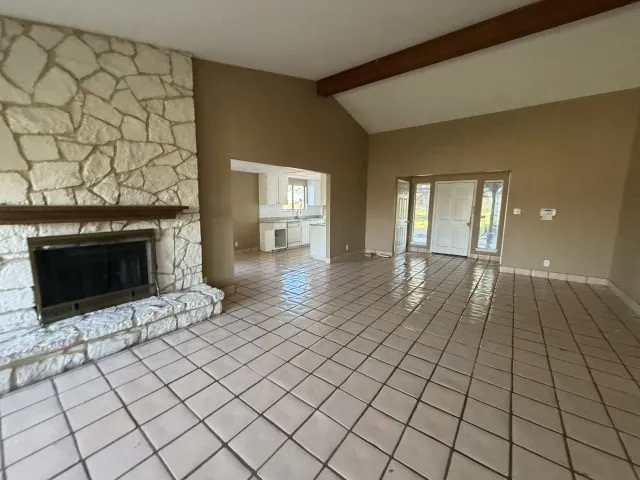 Single Family Residence For Sale in Comal County , 1125 Lakeshore Drive, Canyon Lake, Texas 78133, 6 Bedrooms, 6 Bathrooms, 2 Garage spaces, 1,612 Sqft, built in 1985, Price $649,900, mls#21320728, Real Estate Agent in Canyon Lake, Homes For Sale in Comal county, Homes For Sale in Canyon Lake, Realtor in Canyon Lake Texas, Real Estate Brokerage Independent Realty Texas, Luminita Cordes Realtor