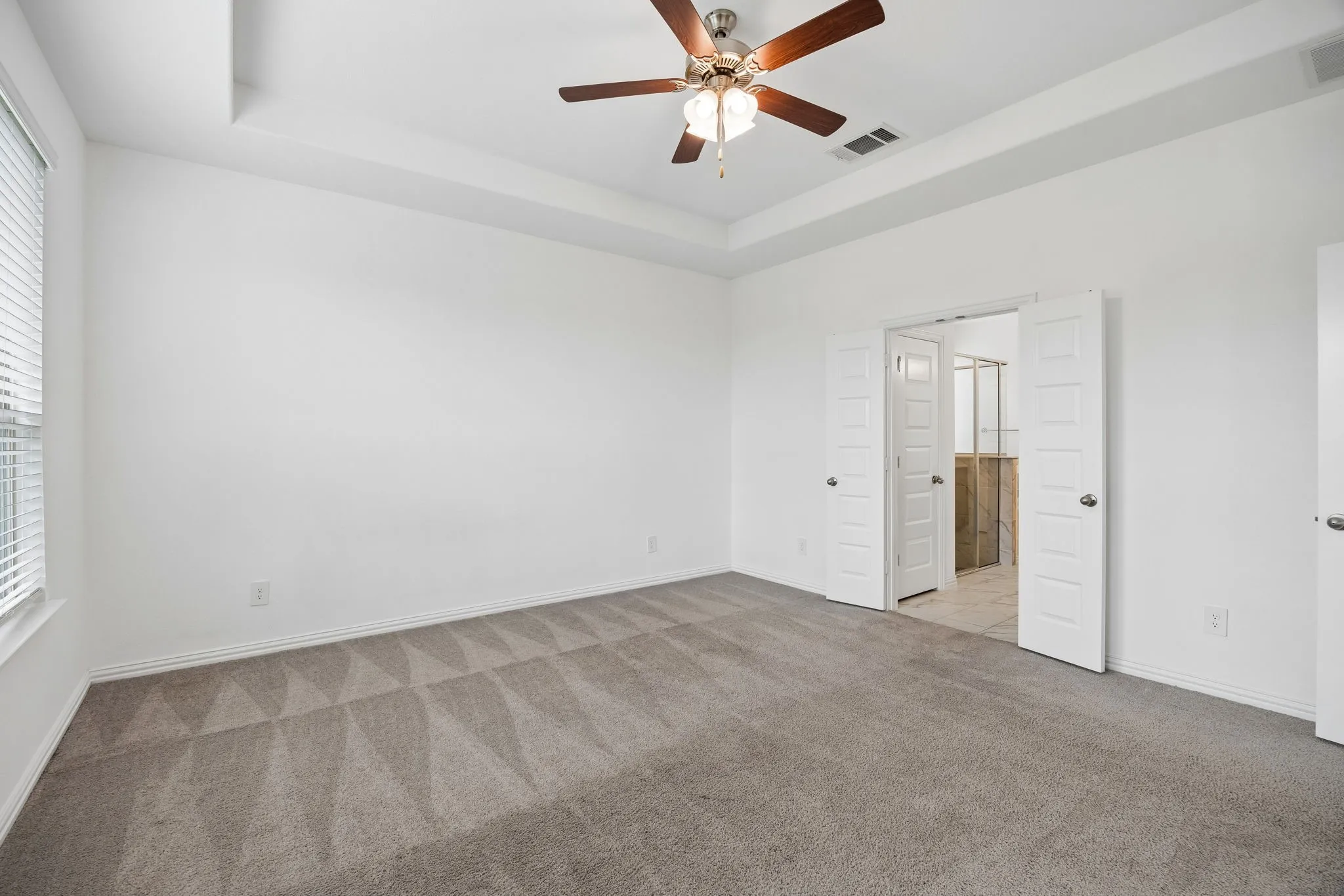 Single Family Residence For Sale in Kaufman County , 1303 Wheelwright Drive, Forney, Texas 75126, 4 Bedrooms, 3 Bathrooms, 2 Garage spaces, 3,043 Sqft, built in 2022, Price $409,900, mls#21315926, Real Estate Agent in Forney, Homes For Sale in Kaufman county, Homes For Sale in Forney, Realtor in Forney Texas, Real Estate Brokerage Independent Realty Texas, Luminita Cordes Realtor