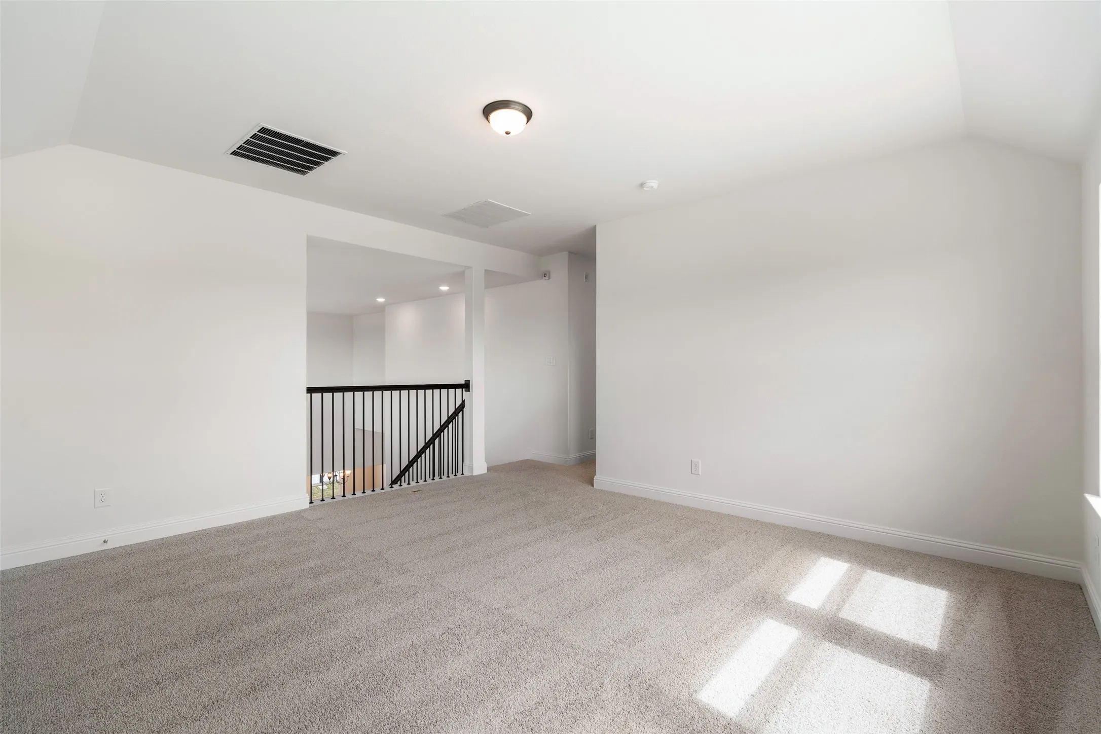 Single Family Residence For Sale in Collin County , 925 Cedar Street, Lavon, Texas 75166, 4 Bedrooms, 4 Bathrooms, 2 Garage spaces, 3,448 Sqft, built in 2026, Price $519,000, mls#21320745, Real Estate Agent in Lavon, Homes For Sale in Collin county, Homes For Sale in Lavon, Realtor in Lavon Texas, Real Estate Brokerage Independent Realty Texas, Luminita Cordes Realtor