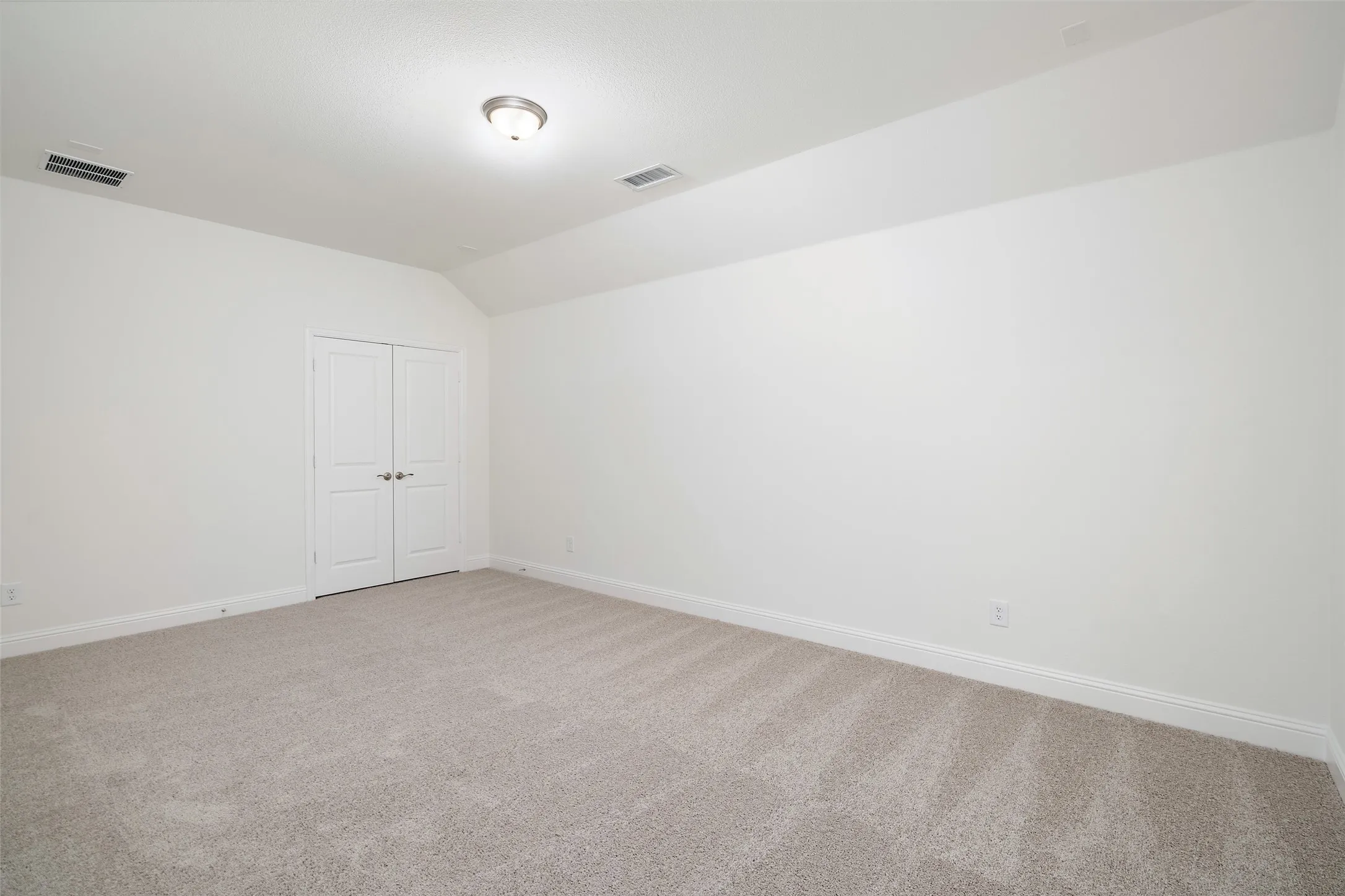 Single Family Residence For Sale in Collin County , 925 Cedar Street, Lavon, Texas 75166, 4 Bedrooms, 4 Bathrooms, 2 Garage spaces, 3,448 Sqft, built in 2026, Price $519,000, mls#21320745, Real Estate Agent in Lavon, Homes For Sale in Collin county, Homes For Sale in Lavon, Realtor in Lavon Texas, Real Estate Brokerage Independent Realty Texas, Luminita Cordes Realtor