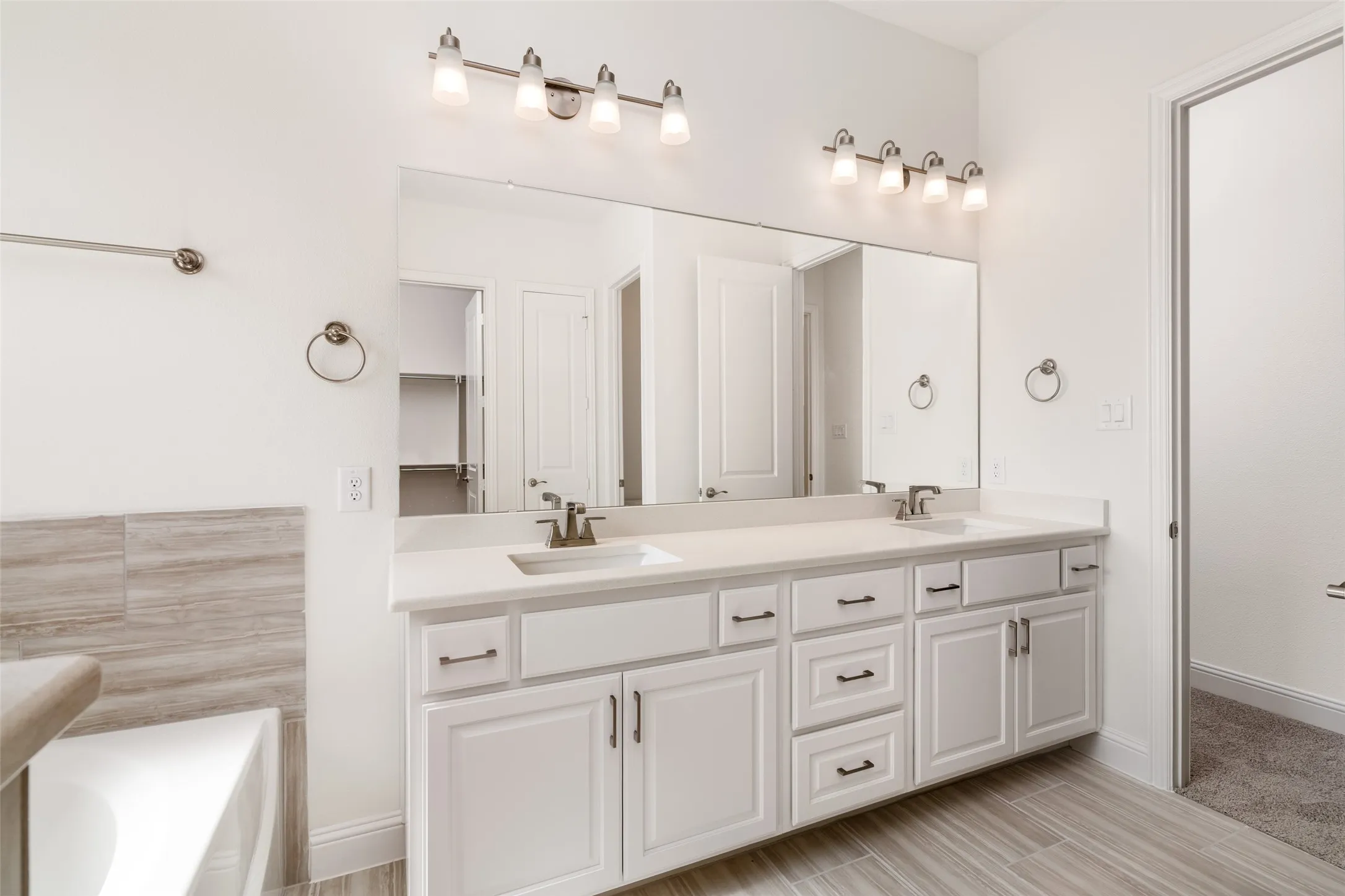 Single Family Residence For Sale in Collin County , 925 Cedar Street, Lavon, Texas 75166, 4 Bedrooms, 4 Bathrooms, 2 Garage spaces, 3,448 Sqft, built in 2026, Price $519,000, mls#21320745, Real Estate Agent in Lavon, Homes For Sale in Collin county, Homes For Sale in Lavon, Realtor in Lavon Texas, Real Estate Brokerage Independent Realty Texas, Luminita Cordes Realtor
