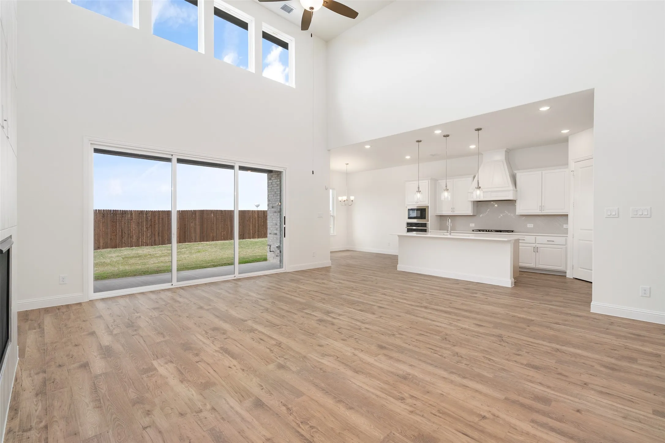 Single Family Residence For Sale in Collin County , 925 Cedar Street, Lavon, Texas 75166, 4 Bedrooms, 4 Bathrooms, 2 Garage spaces, 3,448 Sqft, built in 2026, Price $519,000, mls#21320745, Real Estate Agent in Lavon, Homes For Sale in Collin county, Homes For Sale in Lavon, Realtor in Lavon Texas, Real Estate Brokerage Independent Realty Texas, Luminita Cordes Realtor
