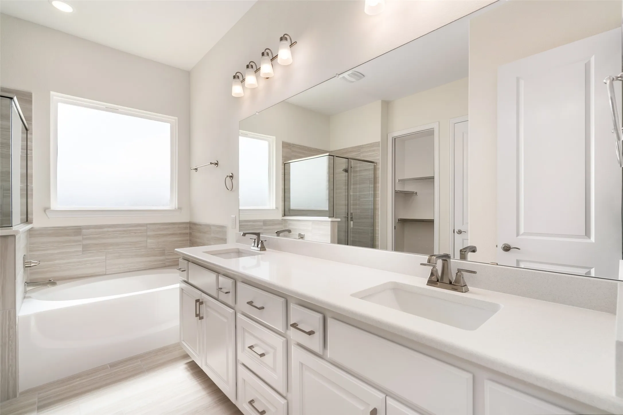Single Family Residence For Sale in Collin County , 925 Cedar Street, Lavon, Texas 75166, 4 Bedrooms, 4 Bathrooms, 2 Garage spaces, 3,448 Sqft, built in 2026, Price $519,000, mls#21320745, Real Estate Agent in Lavon, Homes For Sale in Collin county, Homes For Sale in Lavon, Realtor in Lavon Texas, Real Estate Brokerage Independent Realty Texas, Luminita Cordes Realtor