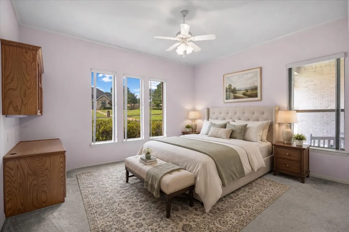Single Family Residence For Sale in Smith County , 11831 Smallwood Drive, Flint, Texas 75762, 4 Bedroom, 4 Bathroom, 2 Garage spaces, 3,784 Sqft, built in 2005, mls#21308837, Real Estate Agent in Flint, Homes For Sale in Smith county, Homes For Sale in Flint, Realtor in Flint Texas, Real Estate Brokerage Independent Realty Texas, Luminita Cordes Realtor