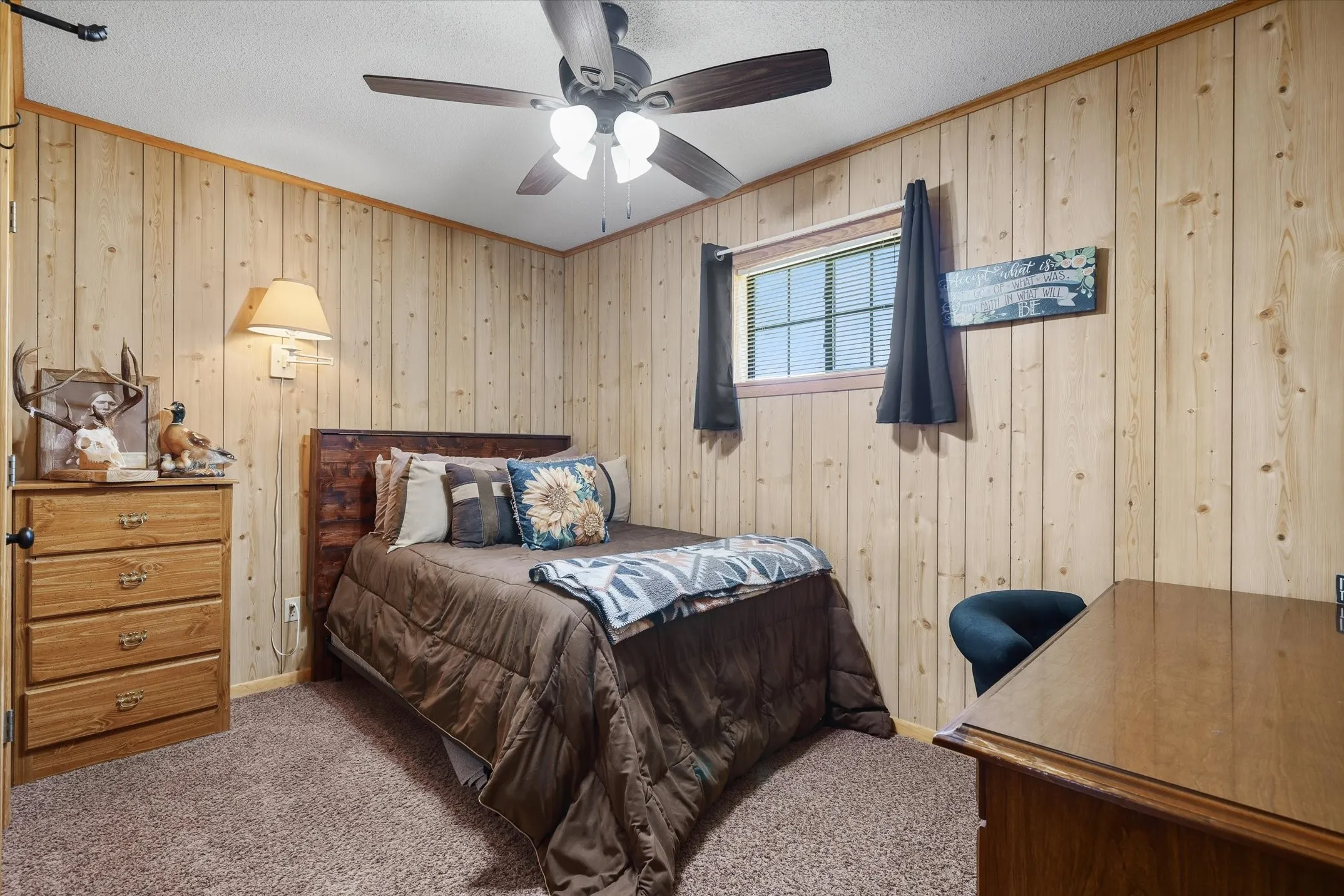 Single Family Residence For Sale in Smith County , 10929 County Road 41, Tyler, Texas 75706, 3 Bedroom, 3 Bathroom, 3 Garage spaces, 1,800 Sqft, built in 1998, mls#21319181, Real Estate Agent in Tyler, Homes For Sale in Smith county, Homes For Sale in Tyler, Realtor in Tyler Texas, Real Estate Brokerage Independent Realty Texas, Luminita Cordes Realtor