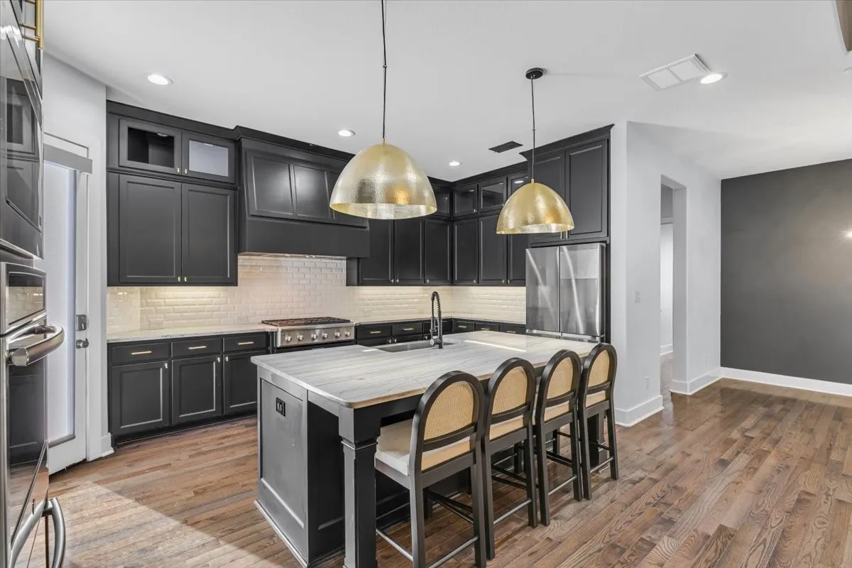 Single Family Residence For Sale in Denton County , 4049 Covent Garden Lane, Frisco, Texas 75034, 5 Bedroom, 6 Bathroom, 3 Garage spaces, 5,002 Sqft, built in 2017, mls#21320528, Real Estate Agent in Frisco, Homes For Sale in Denton county, Homes For Sale in Frisco, Realtor in Frisco Texas, Real Estate Brokerage Independent Realty Texas, Luminita Cordes Realtor