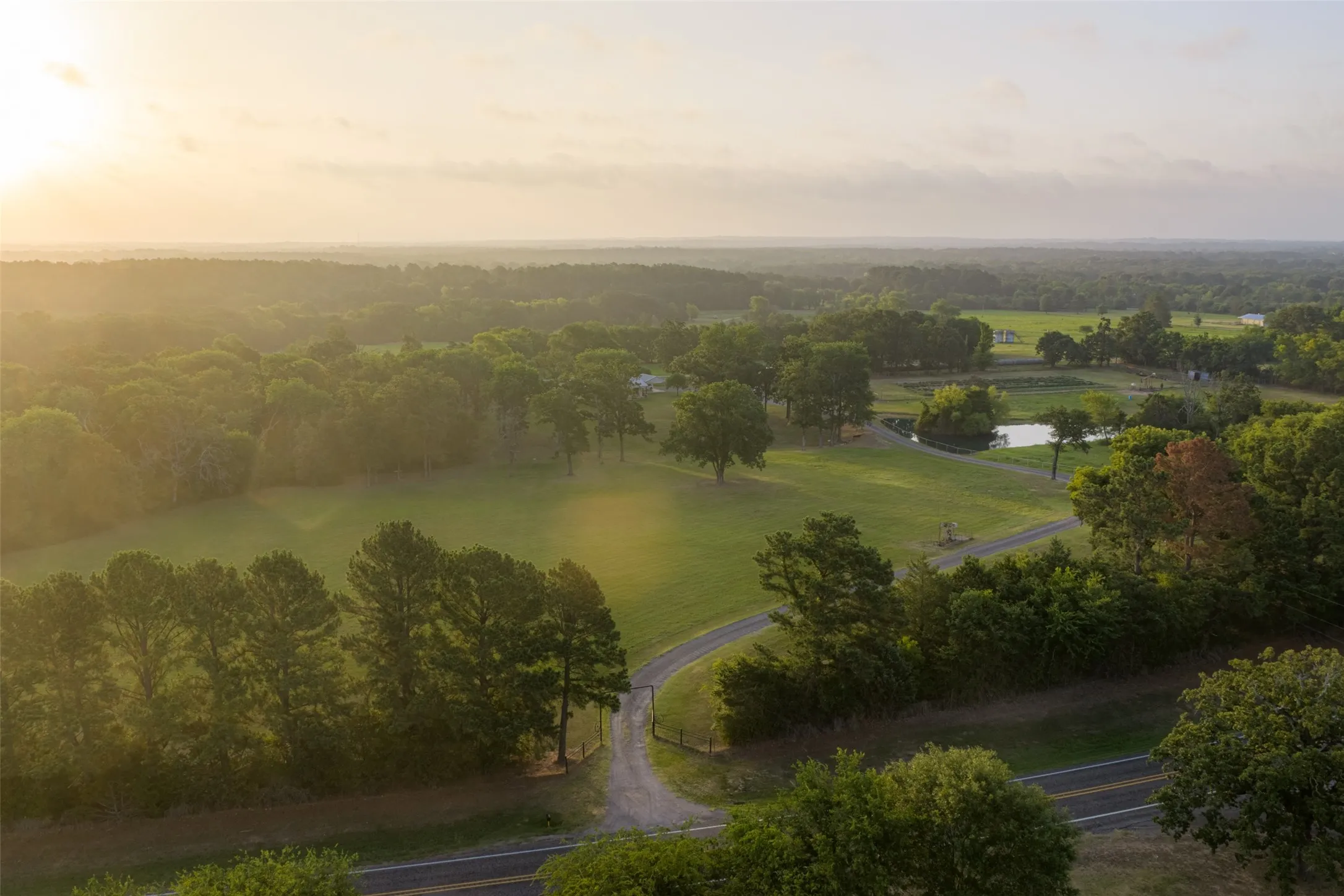 Farm For Sale in Van Zandt County , 10457 State Highway 110, Van, Texas 75790, 3 Bedroom, 3 Bathroom, 1 Garage spaces, 2,360 Sqft, built in 2009, mls#21319661, Real Estate Agent in Van, Homes For Sale in Van Zandt county, Homes For Sale in Van, Realtor in Van Texas, Real Estate Brokerage Independent Realty Texas, Luminita Cordes Realtor