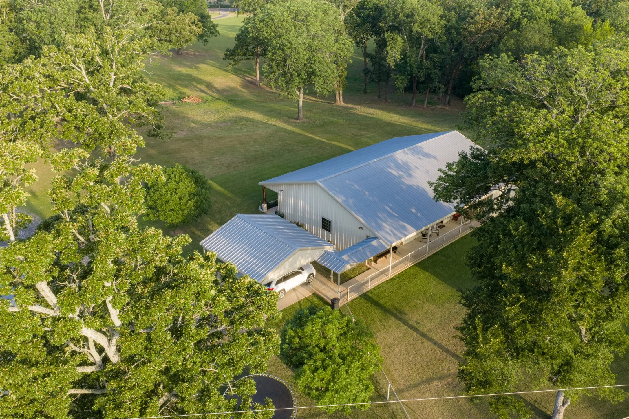 Farm For Sale in Van Zandt County , 10457 State Highway 110, Van, Texas 75790, 3 Bedroom, 3 Bathroom, 1 Garage spaces, 2,360 Sqft, built in 2009, mls#21319661, Real Estate Agent in Van, Homes For Sale in Van Zandt county, Homes For Sale in Van, Realtor in Van Texas, Real Estate Brokerage Independent Realty Texas, Luminita Cordes Realtor