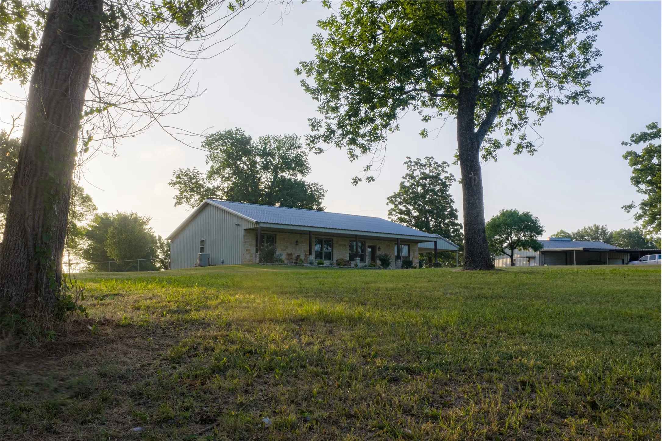 Farm For Sale in Van Zandt County , 10457 State Highway 110, Van, Texas 75790, 3 Bedroom, 3 Bathroom, 1 Garage spaces, 2,360 Sqft, built in 2009, mls#21319661, Real Estate Agent in Van, Homes For Sale in Van Zandt county, Homes For Sale in Van, Realtor in Van Texas, Real Estate Brokerage Independent Realty Texas, Luminita Cordes Realtor