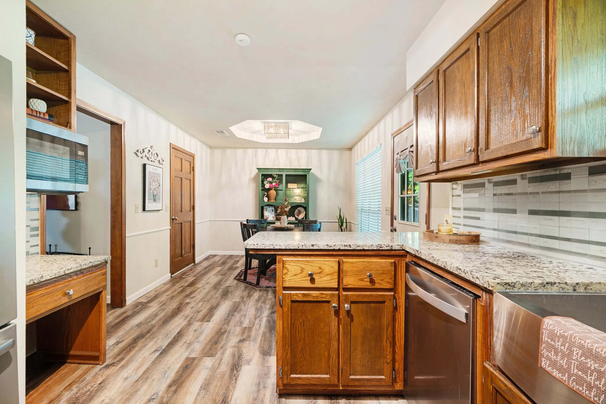Single Family Residence For Sale in Lamar County , 544 Turtle Creek, Reno, Texas 75462, 3 Bedroom, 2 Bathroom, 2 Garage spaces, 1,565 Sqft, built in 0, mls#21320157, Real Estate Agent in Reno, Homes For Sale in Lamar county, Homes For Sale in Reno, Realtor in Reno Texas, Real Estate Brokerage Independent Realty Texas, Luminita Cordes Realtor