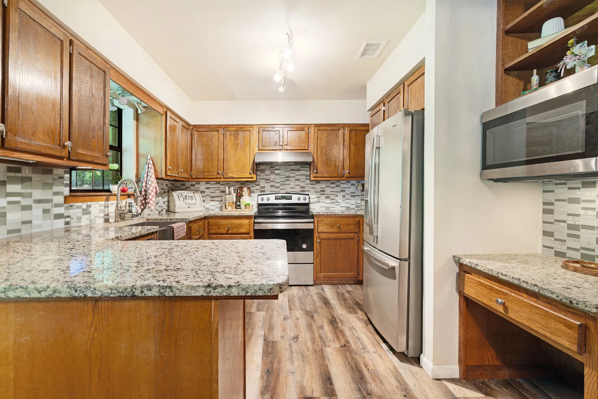Single Family Residence For Sale in Lamar County , 544 Turtle Creek, Reno, Texas 75462, 3 Bedroom, 2 Bathroom, 2 Garage spaces, 1,565 Sqft, built in 0, mls#21320157, Real Estate Agent in Reno, Homes For Sale in Lamar county, Homes For Sale in Reno, Realtor in Reno Texas, Real Estate Brokerage Independent Realty Texas, Luminita Cordes Realtor