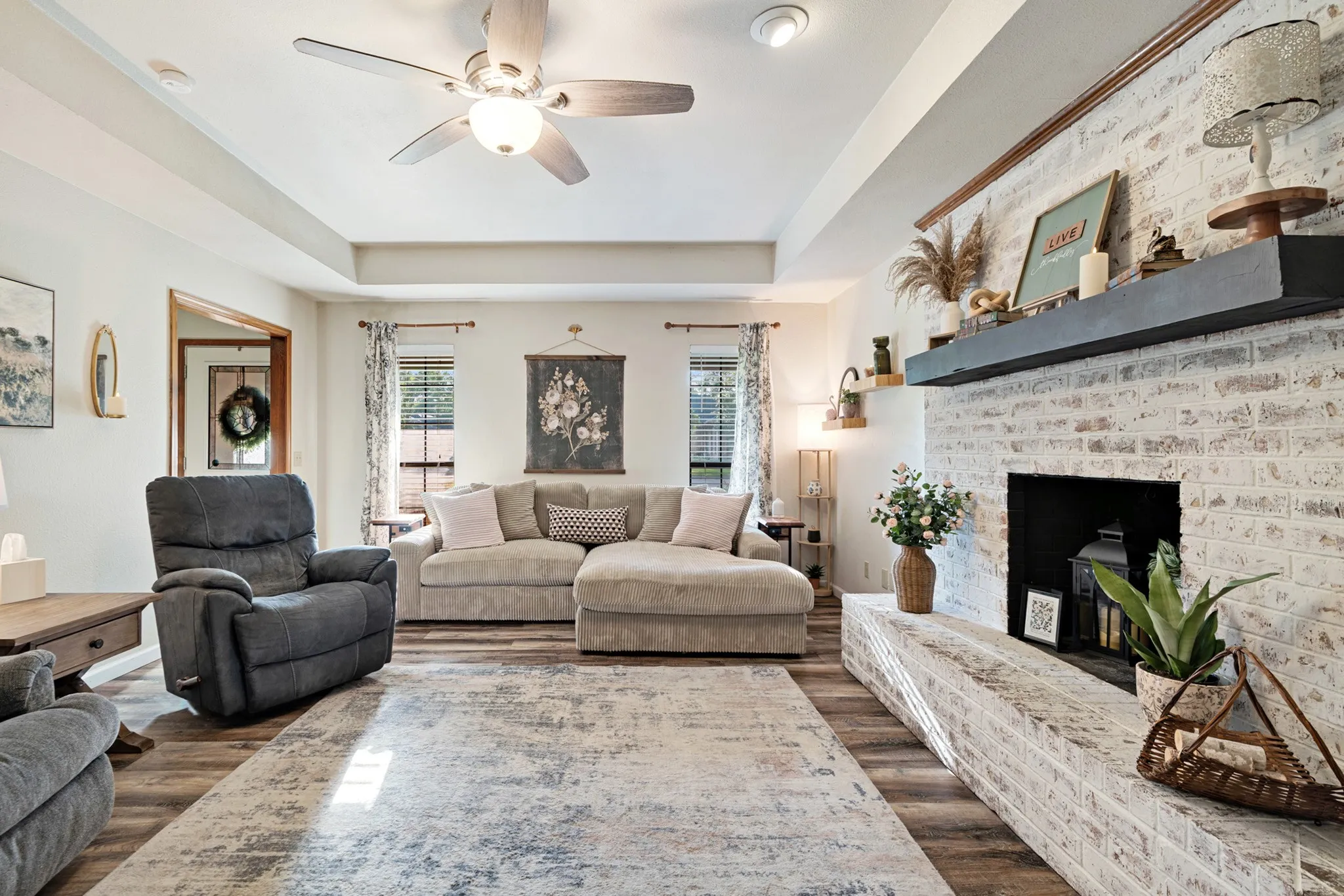 Single Family Residence For Sale in Lamar County , 544 Turtle Creek, Reno, Texas 75462, 3 Bedroom, 2 Bathroom, 2 Garage spaces, 1,565 Sqft, built in 0, mls#21320157, Real Estate Agent in Reno, Homes For Sale in Lamar county, Homes For Sale in Reno, Realtor in Reno Texas, Real Estate Brokerage Independent Realty Texas, Luminita Cordes Realtor