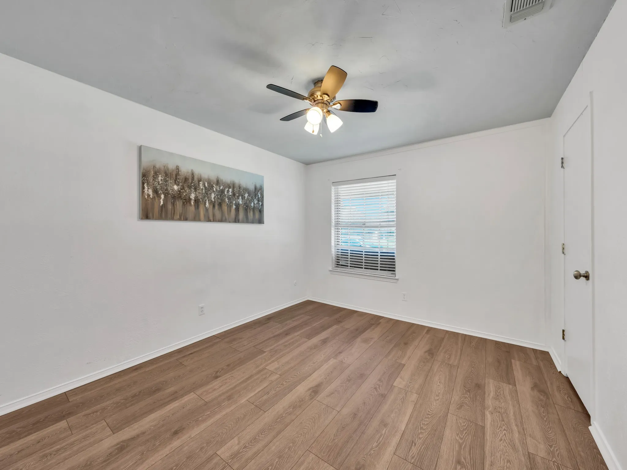 Single Family Residence For Sale in Collin County , 2500 Stonemoss Drive, Plano, Texas 75075, 4 Bedroom, 2 Bathroom, 2 Garage spaces, 2,309 Sqft, built in 1973, mls#21316315, Real Estate Agent in Plano, Homes For Sale in Collin county, Homes For Sale in Plano, Realtor in Plano Texas, Real Estate Brokerage Independent Realty Texas, Luminita Cordes Realtor