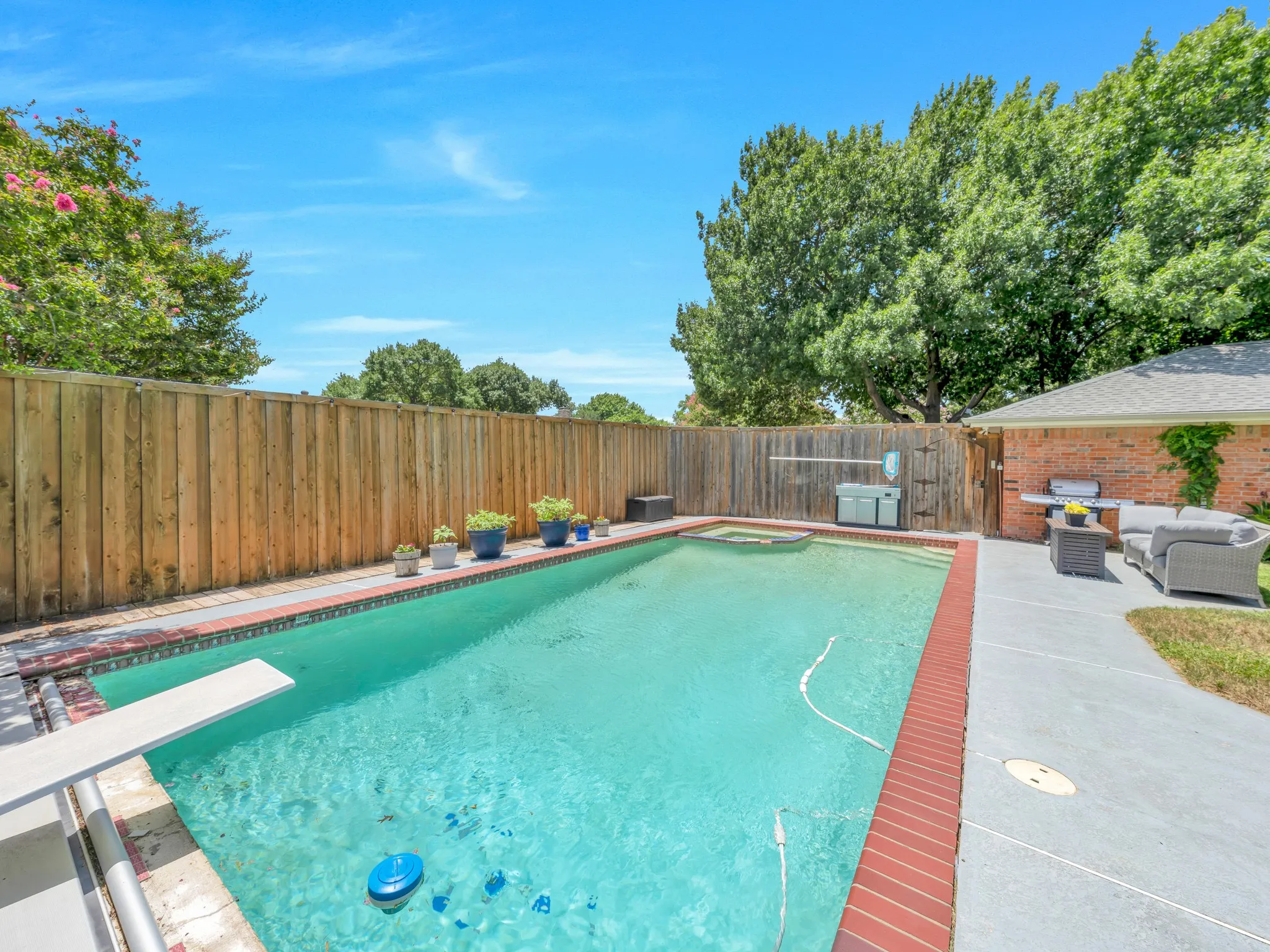 Single Family Residence For Sale in Collin County , 2500 Stonemoss Drive, Plano, Texas 75075, 4 Bedroom, 2 Bathroom, 2 Garage spaces, 2,309 Sqft, built in 1973, mls#21316315, Real Estate Agent in Plano, Homes For Sale in Collin county, Homes For Sale in Plano, Realtor in Plano Texas, Real Estate Brokerage Independent Realty Texas, Luminita Cordes Realtor