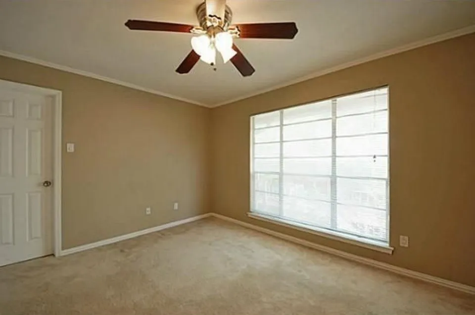 Condominium For Sale in Dallas County , 10594 High Hollows Drive 290, Dallas, Texas 75230, 2 Bedroom, 1 Bathroom, Garage spaces, 851 Sqft, built in 1970, mls#21320708, Real Estate Agent in Dallas, Homes For Sale in Dallas county, Homes For Sale in Dallas, Realtor in Dallas Texas, Real Estate Brokerage Independent Realty Texas, Luminita Cordes Realtor