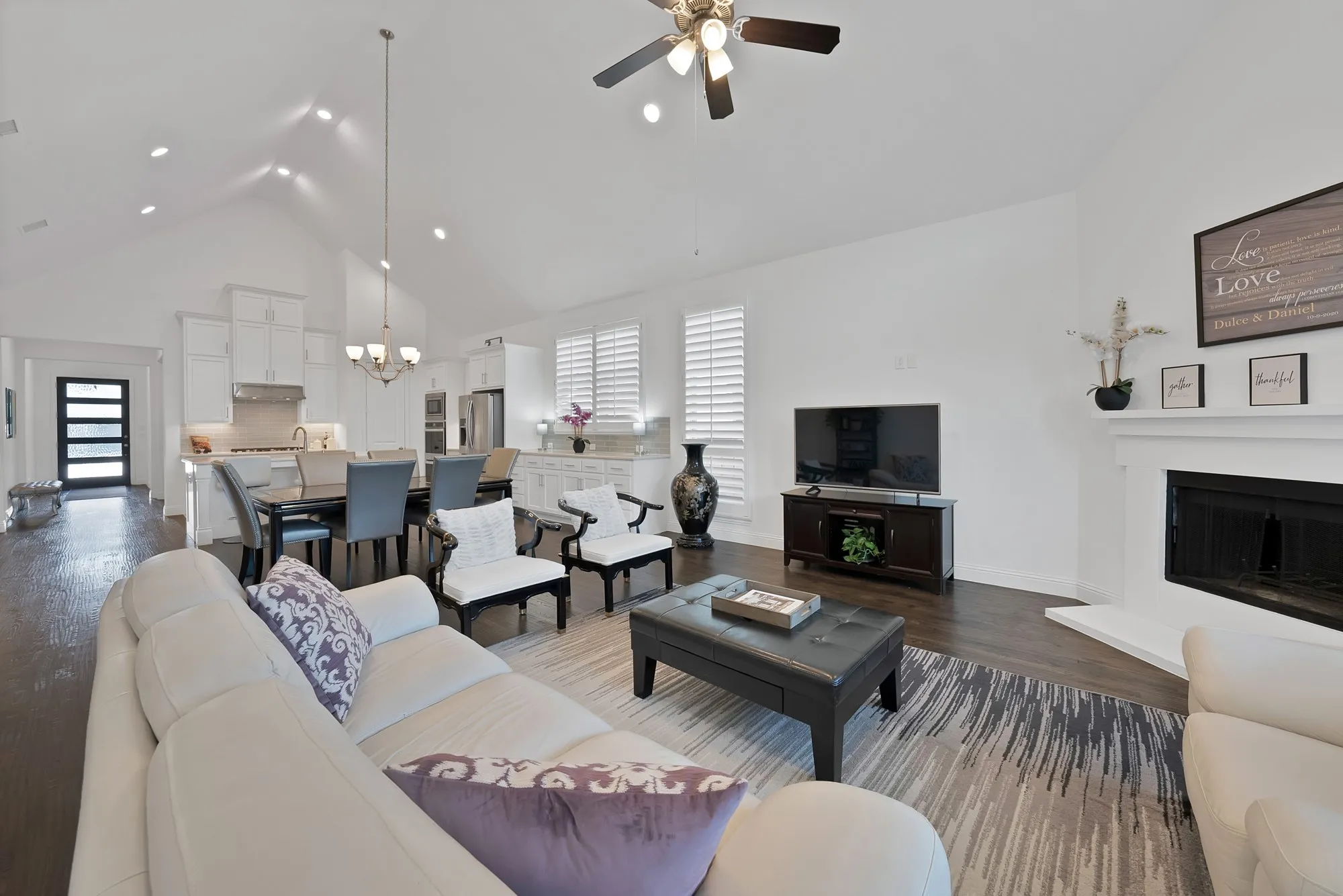 Single Family Residence For Sale in Denton County , 8260 Halifax, The Colony, Texas 75056, 3 Bedroom, 4 Bathroom, 2 Garage spaces, 2,540 Sqft, built in 2020, mls#21320689, Real Estate Agent in The Colony, Homes For Sale in Denton county, Homes For Sale in The Colony, Realtor in The Colony Texas, Real Estate Brokerage Independent Realty Texas, Luminita Cordes Realtor