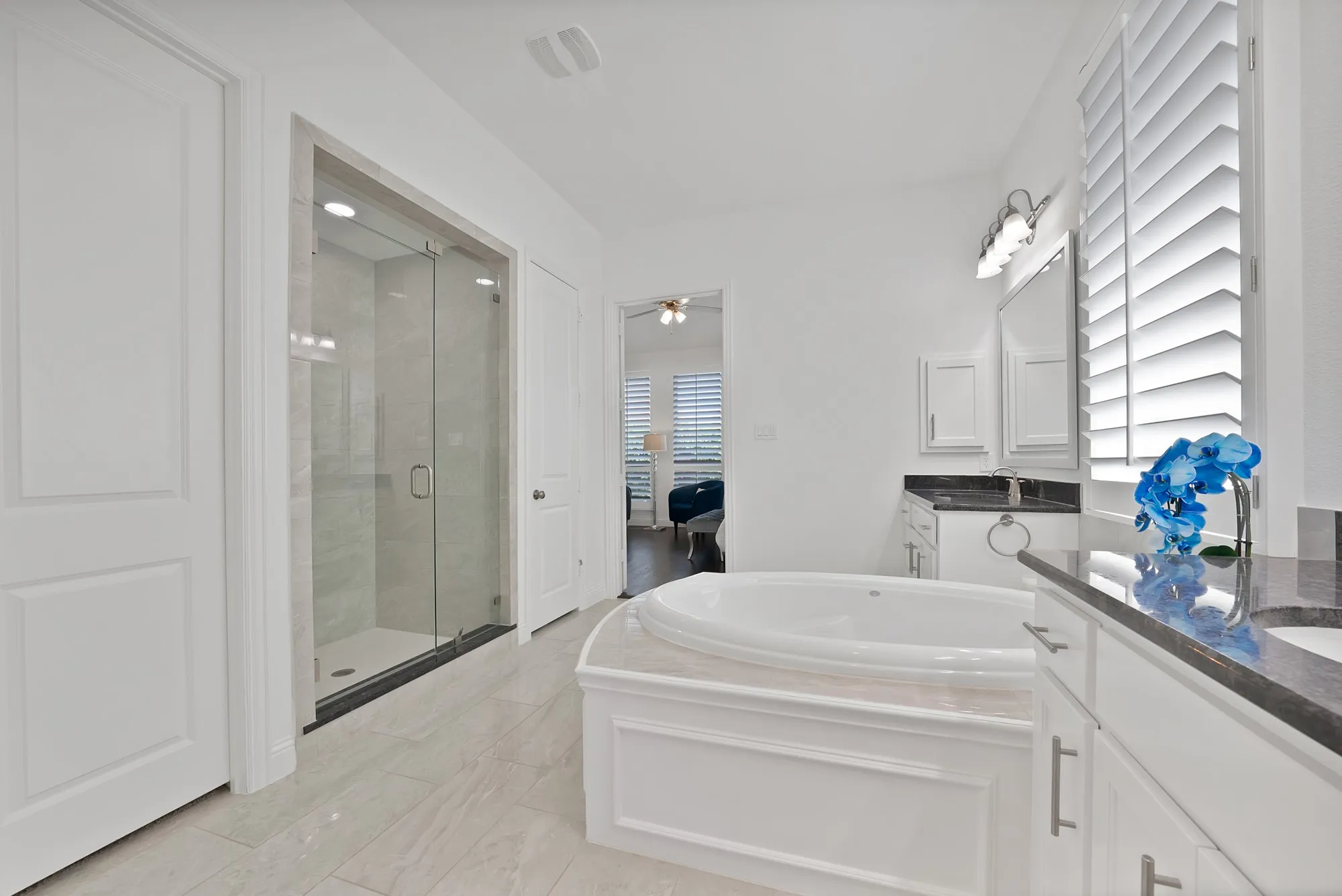 Single Family Residence For Sale in Denton County , 8260 Halifax, The Colony, Texas 75056, 3 Bedroom, 4 Bathroom, 2 Garage spaces, 2,540 Sqft, built in 2020, mls#21320689, Real Estate Agent in The Colony, Homes For Sale in Denton county, Homes For Sale in The Colony, Realtor in The Colony Texas, Real Estate Brokerage Independent Realty Texas, Luminita Cordes Realtor