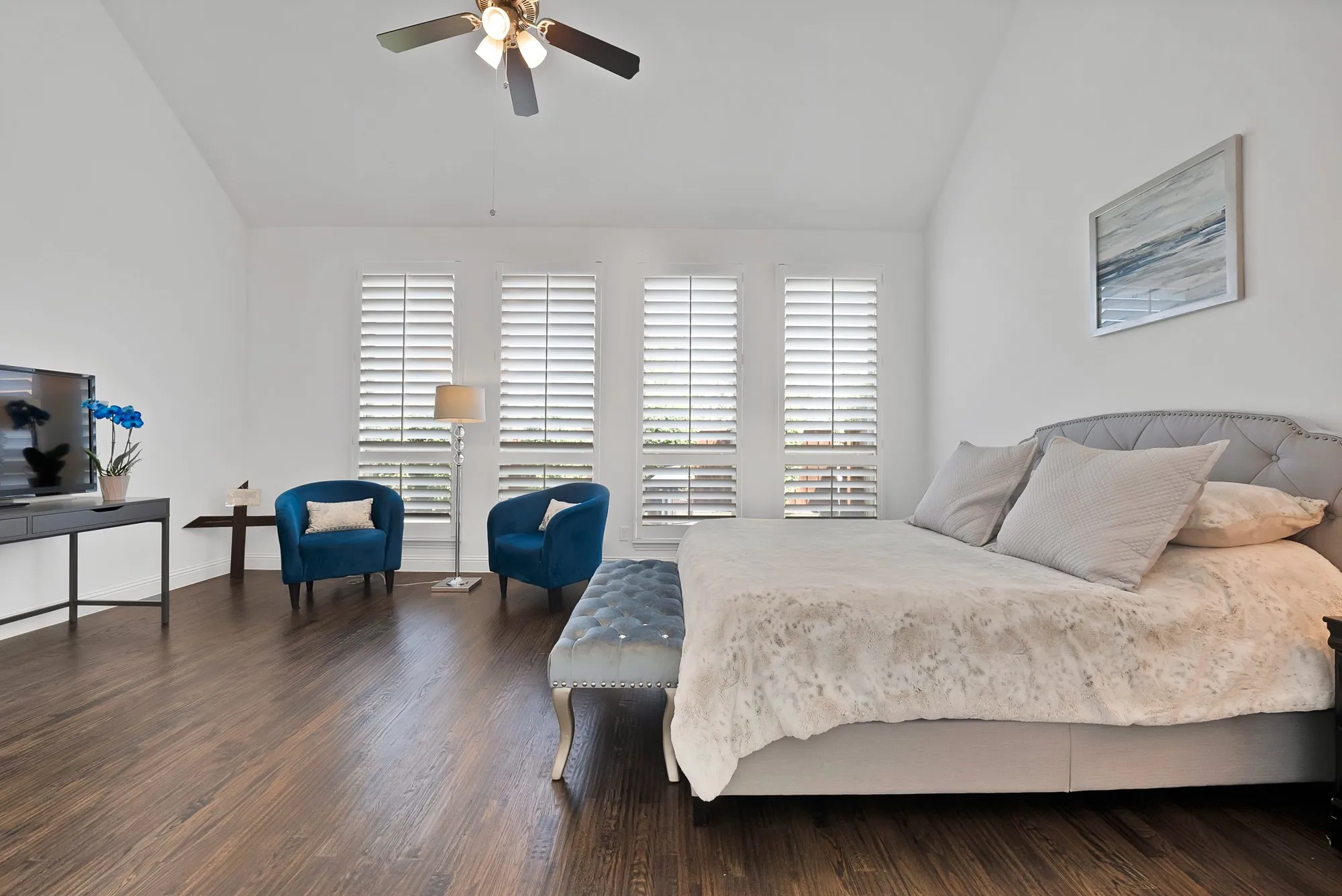 Single Family Residence For Sale in Denton County , 8260 Halifax, The Colony, Texas 75056, 3 Bedroom, 4 Bathroom, 2 Garage spaces, 2,540 Sqft, built in 2020, mls#21320689, Real Estate Agent in The Colony, Homes For Sale in Denton county, Homes For Sale in The Colony, Realtor in The Colony Texas, Real Estate Brokerage Independent Realty Texas, Luminita Cordes Realtor