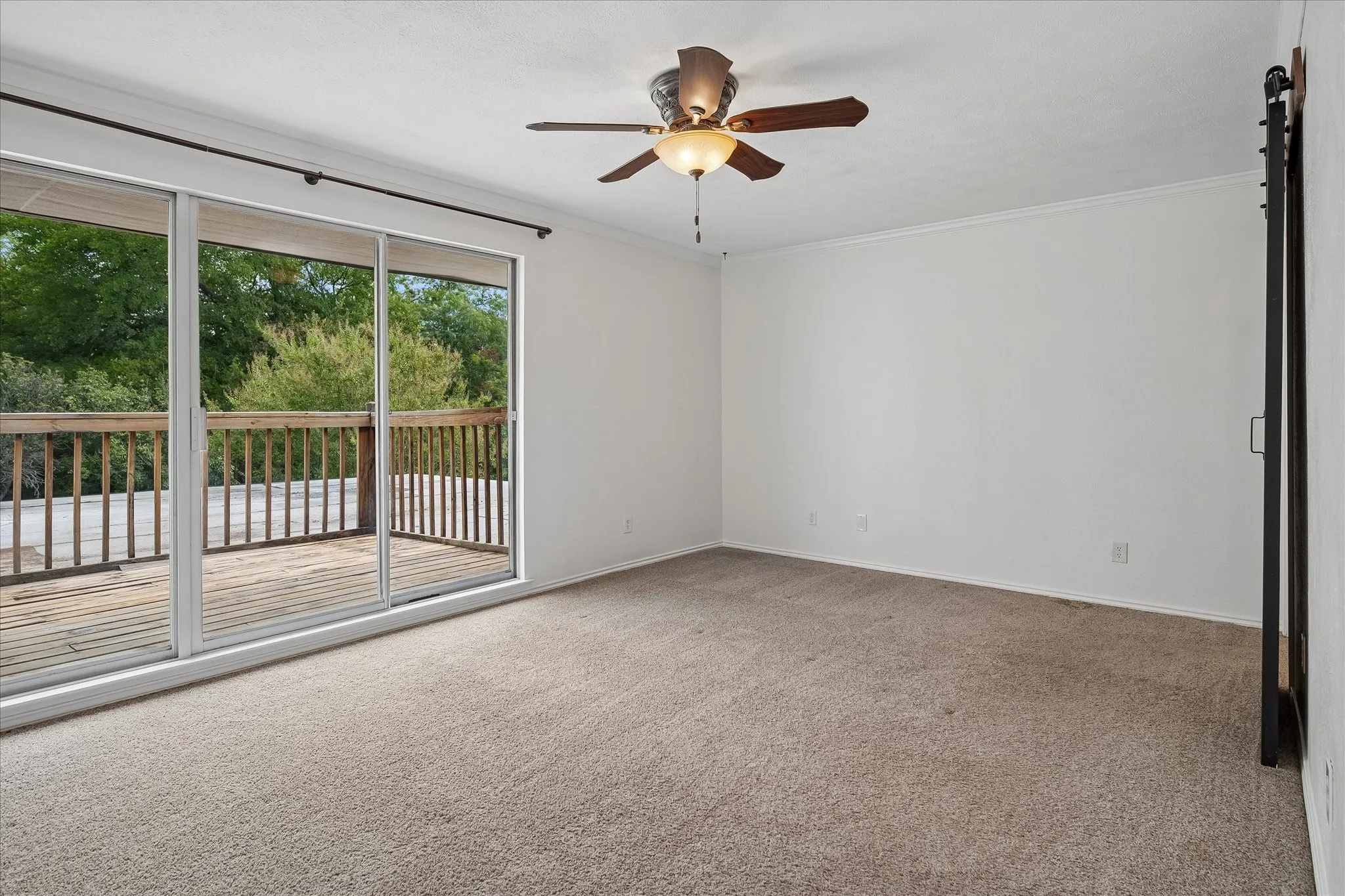 Single Family Residence For Sale in Dallas County , 6506 Kathleen Court, Garland, Texas 75044, 4 Bedroom, 3 Bathroom, 2 Garage spaces, 2,500 Sqft, built in 1975, mls#21319127, Real Estate Agent in Garland, Homes For Sale in Dallas county, Homes For Sale in Garland, Realtor in Garland Texas, Real Estate Brokerage Independent Realty Texas, Luminita Cordes Realtor