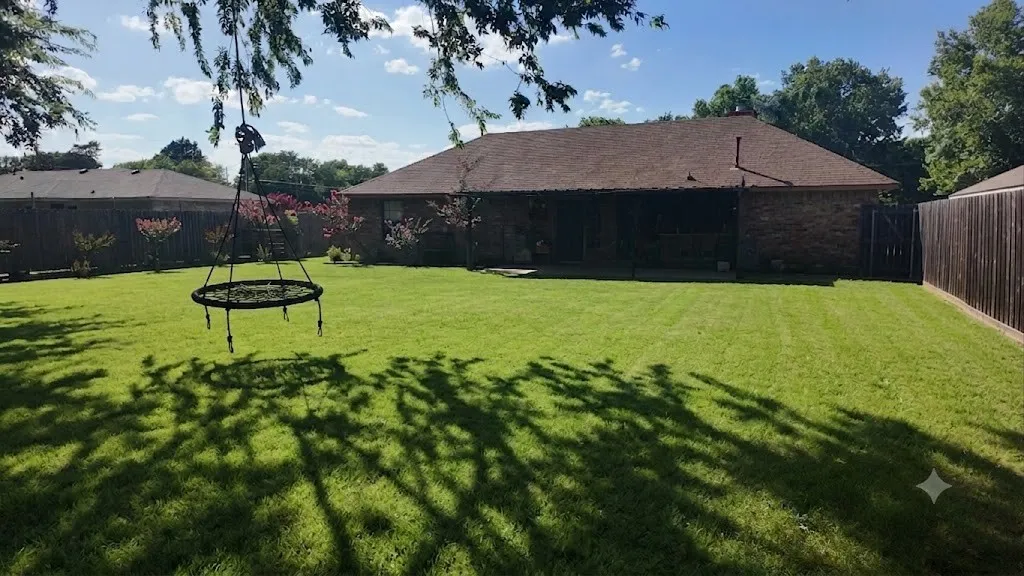 Single Family Residence For Sale in Dallas County , 2532 Plaza Boulevard, Dallas, Texas 75241, 3 Bedroom, 2 Bathroom, 4 Garage spaces, 1,434 Sqft, built in 2000, mls#21319291, Real Estate Agent in Dallas, Homes For Sale in Dallas county, Homes For Sale in Dallas, Realtor in Dallas Texas, Real Estate Brokerage Independent Realty Texas, Luminita Cordes Realtor