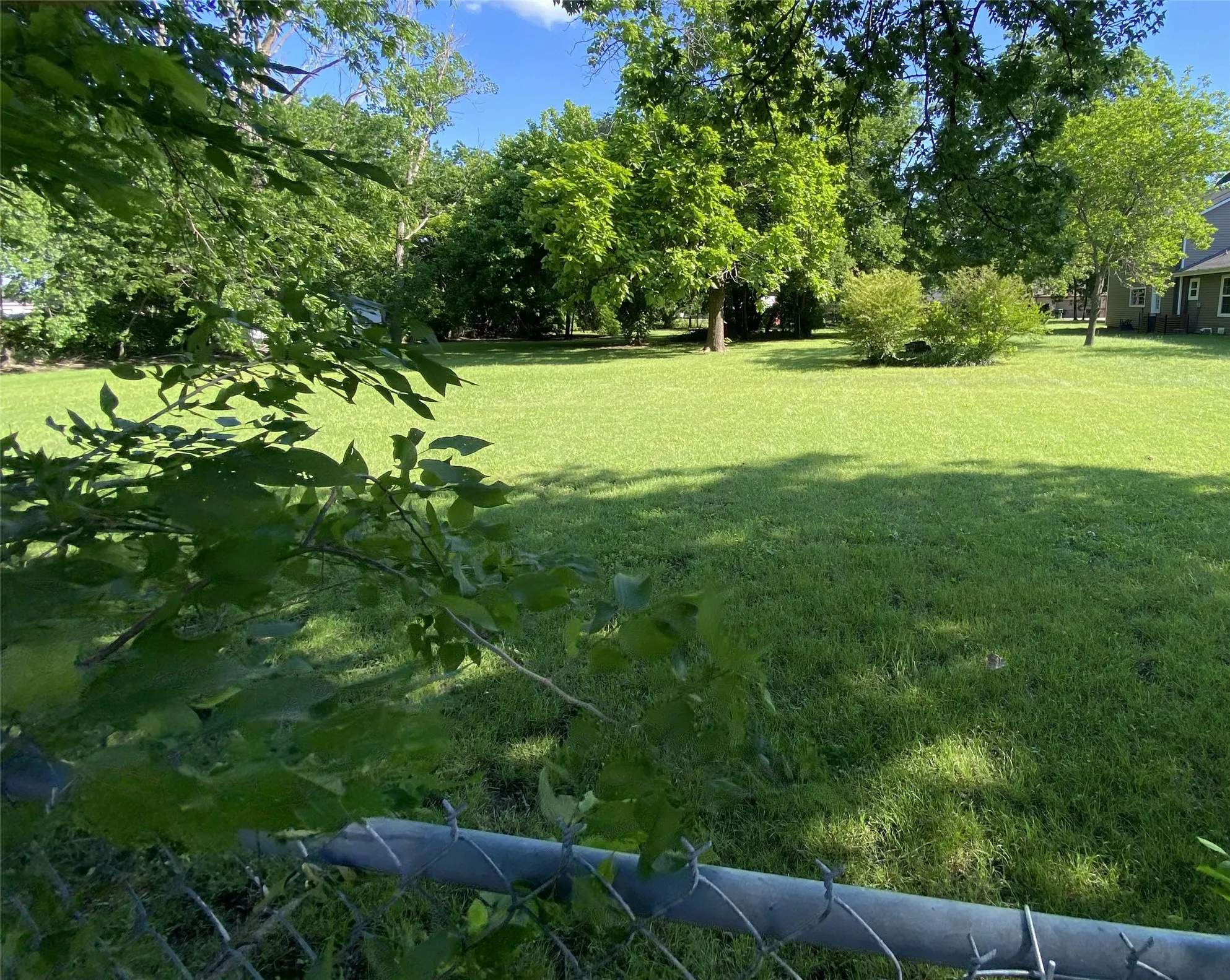 Unimproved Land For Sale in Grayson County , Lot 2 Garfield Lane, Tioga, Texas 76271, 0, 0, Garage spaces, 0 Sqft, built in 0, mls#21317399, Real Estate Agent in Tioga, Homes For Sale in Grayson county, Homes For Sale in Tioga, Realtor in Tioga Texas, Real Estate Brokerage Independent Realty Texas, Luminita Cordes Realtor