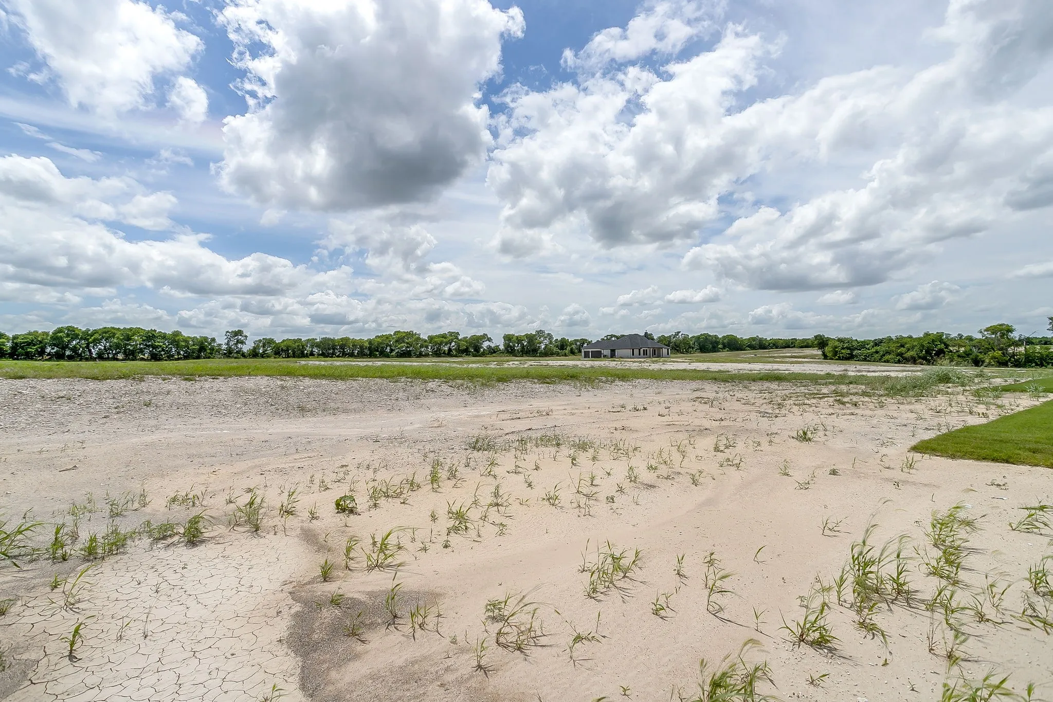 Single Family Residence For Sale in Ellis County , 10121 Baldy Mountain Drive, Waxahachie, Texas 75167, 4 Bedrooms, 3 Bathrooms, 3 Garage spaces, 2,969 Sqft, built in 2026, Price $705,984, mls#21320756, Real Estate Agent in Waxahachie, Homes For Sale in Ellis county, Homes For Sale in Waxahachie, Realtor in Waxahachie Texas, Real Estate Brokerage Independent Realty Texas, Luminita Cordes Realtor