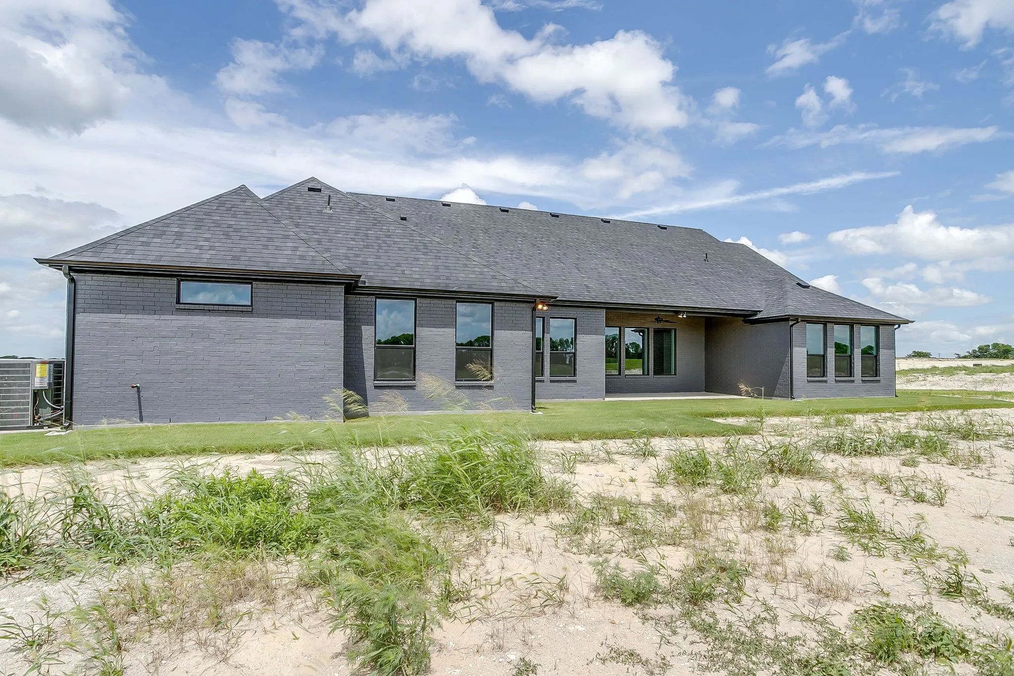Single Family Residence For Sale in Ellis County , 10121 Baldy Mountain Drive, Waxahachie, Texas 75167, 4 Bedrooms, 3 Bathrooms, 3 Garage spaces, 2,969 Sqft, built in 2026, Price $705,984, mls#21320756, Real Estate Agent in Waxahachie, Homes For Sale in Ellis county, Homes For Sale in Waxahachie, Realtor in Waxahachie Texas, Real Estate Brokerage Independent Realty Texas, Luminita Cordes Realtor