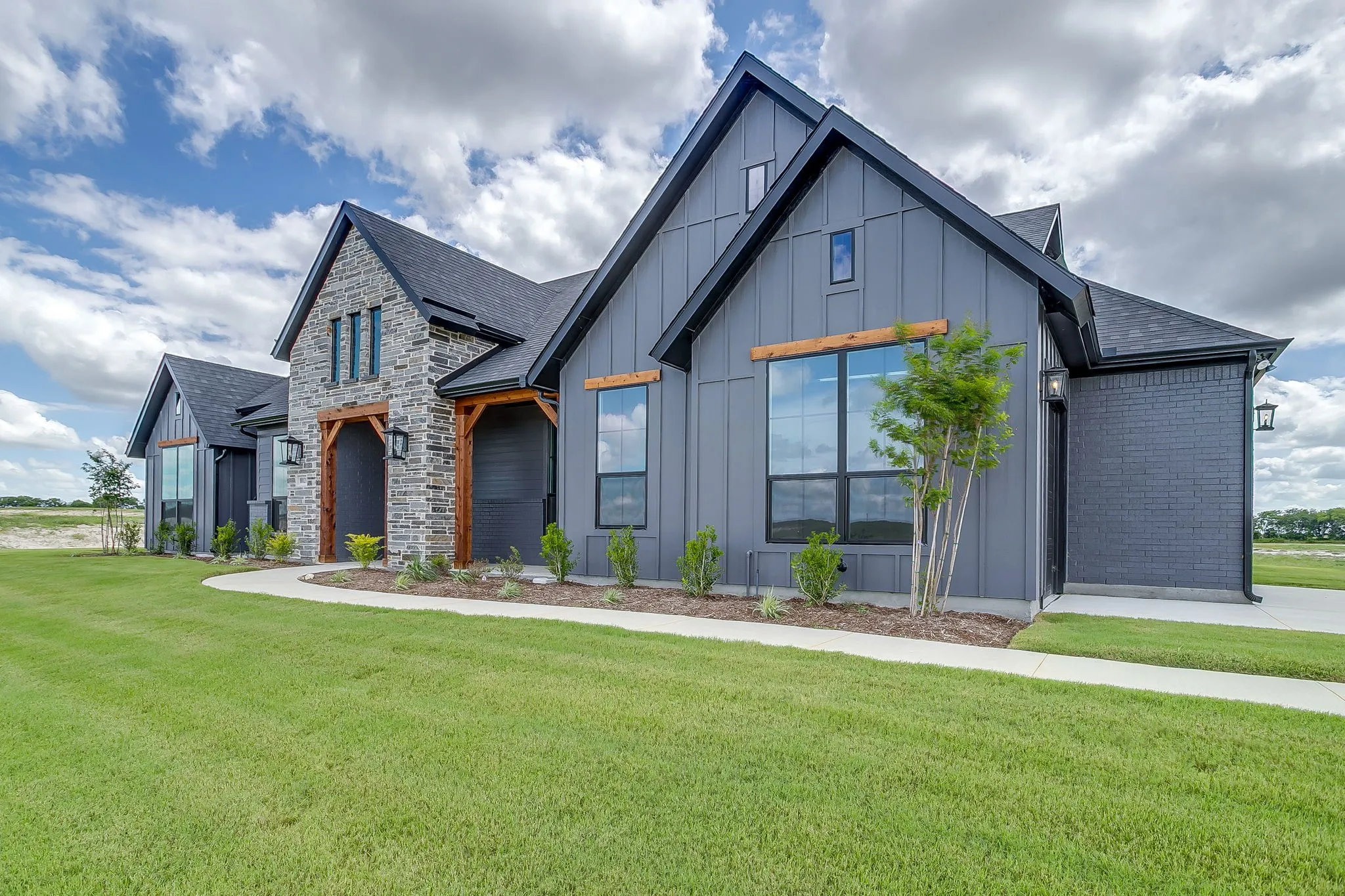 Single Family Residence For Sale in Ellis County , 10121 Baldy Mountain Drive, Waxahachie, Texas 75167, 4 Bedrooms, 3 Bathrooms, 3 Garage spaces, 2,969 Sqft, built in 2026, Price $705,984, mls#21320756, Real Estate Agent in Waxahachie, Homes For Sale in Ellis county, Homes For Sale in Waxahachie, Realtor in Waxahachie Texas, Real Estate Brokerage Independent Realty Texas, Luminita Cordes Realtor
