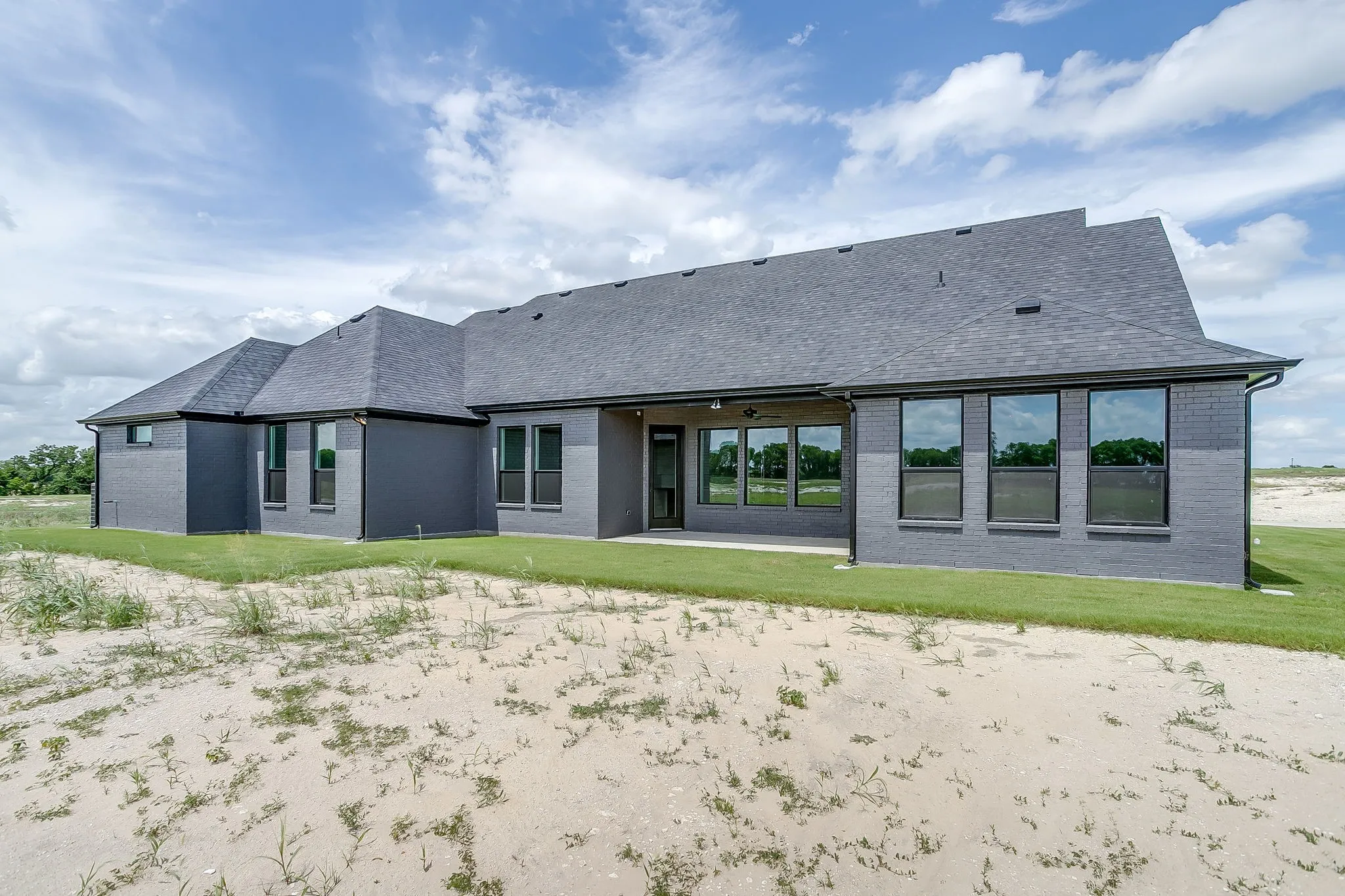 Single Family Residence For Sale in Ellis County , 10121 Baldy Mountain Drive, Waxahachie, Texas 75167, 4 Bedrooms, 3 Bathrooms, 3 Garage spaces, 2,969 Sqft, built in 2026, Price $705,984, mls#21320756, Real Estate Agent in Waxahachie, Homes For Sale in Ellis county, Homes For Sale in Waxahachie, Realtor in Waxahachie Texas, Real Estate Brokerage Independent Realty Texas, Luminita Cordes Realtor