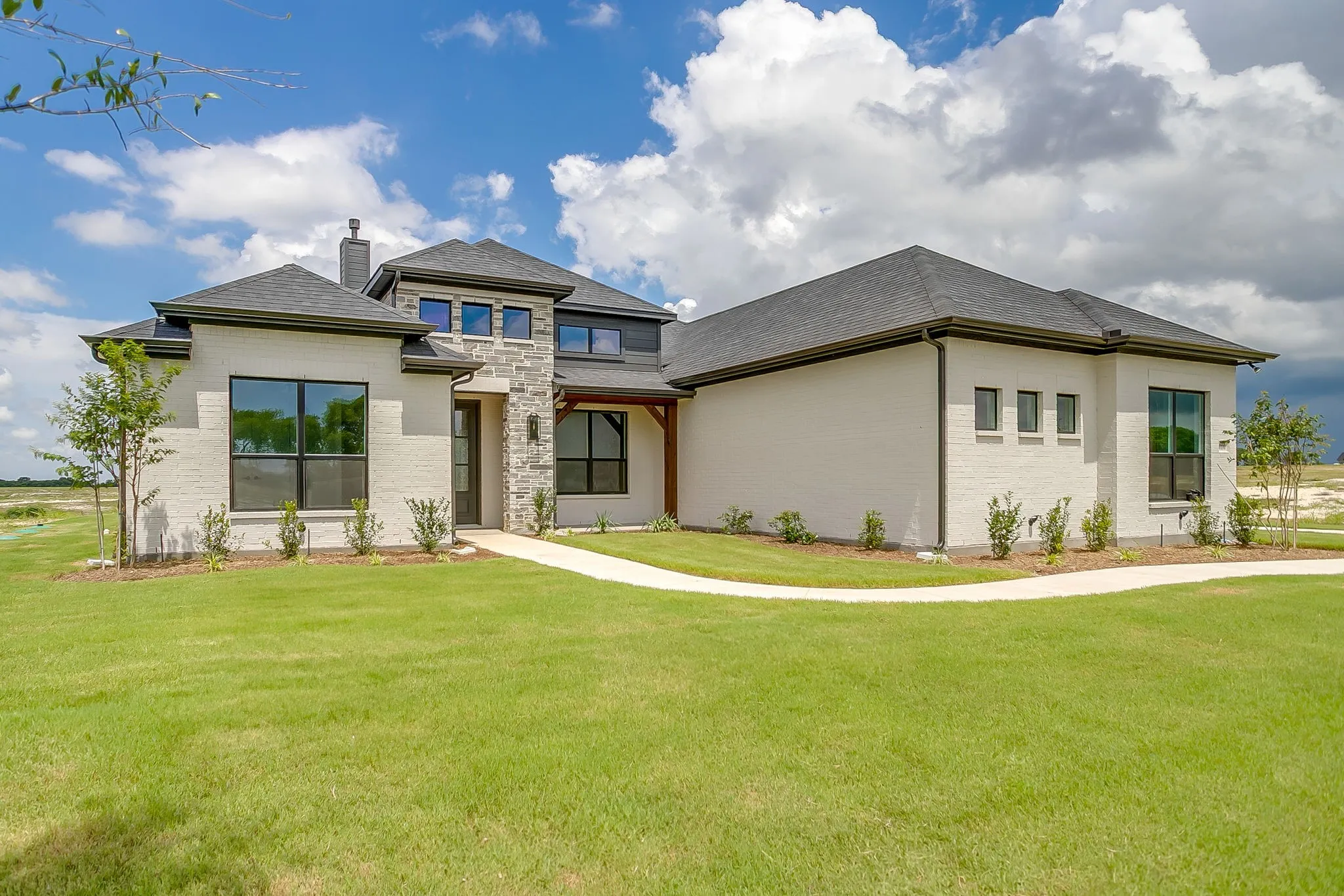 Single Family Residence For Sale in Ellis County , 10100 Bartlett Peak Drive, Waxahachie, Texas 75167, 4 Bedrooms, 4 Bathrooms, 3 Garage spaces, 2,404 Sqft, built in 2026, Price $619,990, mls#21320718, Real Estate Agent in Waxahachie, Homes For Sale in Ellis county, Homes For Sale in Waxahachie, Realtor in Waxahachie Texas, Real Estate Brokerage Independent Realty Texas, Luminita Cordes Realtor