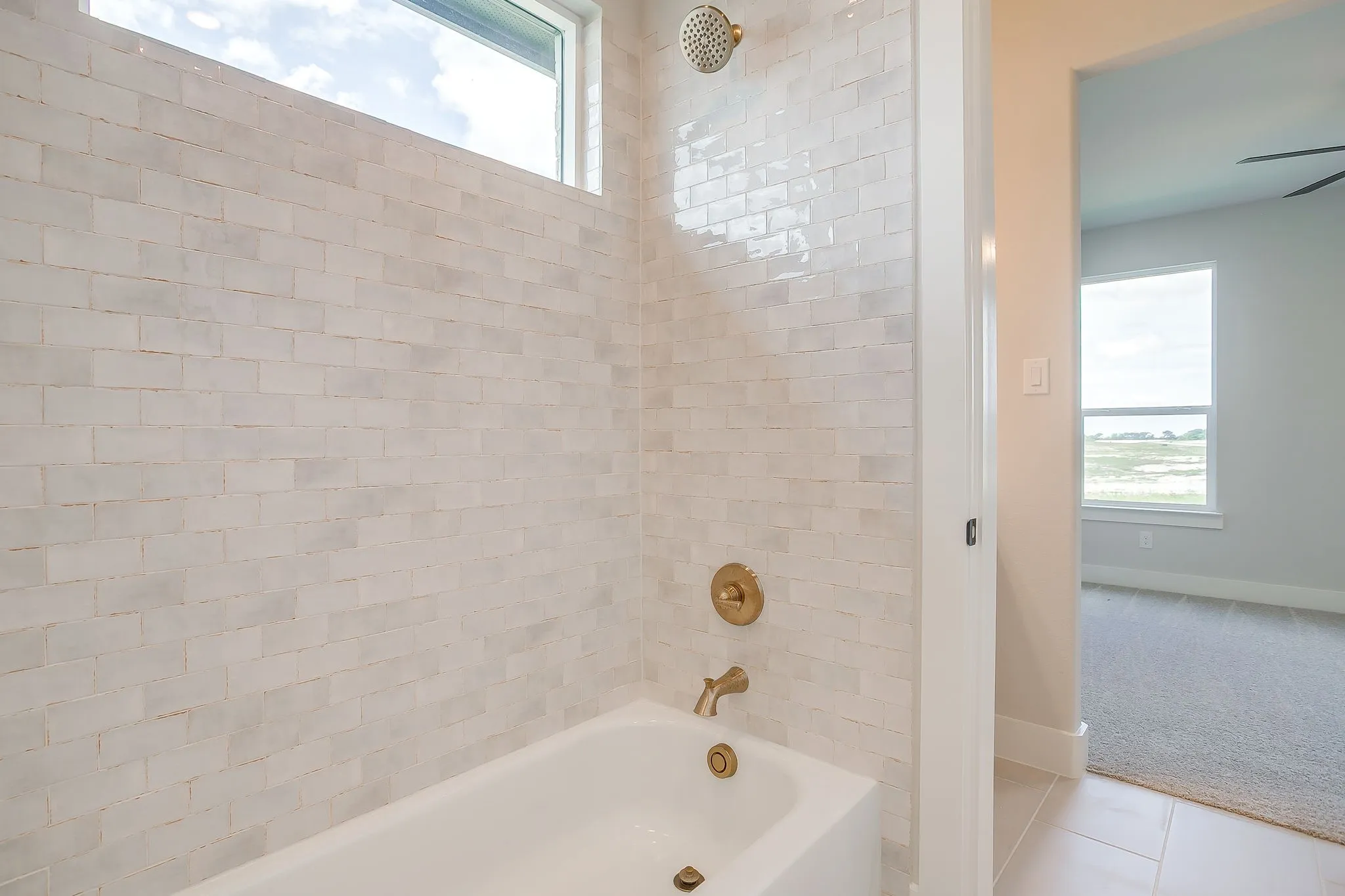 Single Family Residence For Sale in Ellis County , 10100 Bartlett Peak Drive, Waxahachie, Texas 75167, 4 Bedrooms, 4 Bathrooms, 3 Garage spaces, 2,404 Sqft, built in 2026, Price $619,990, mls#21320718, Real Estate Agent in Waxahachie, Homes For Sale in Ellis county, Homes For Sale in Waxahachie, Realtor in Waxahachie Texas, Real Estate Brokerage Independent Realty Texas, Luminita Cordes Realtor