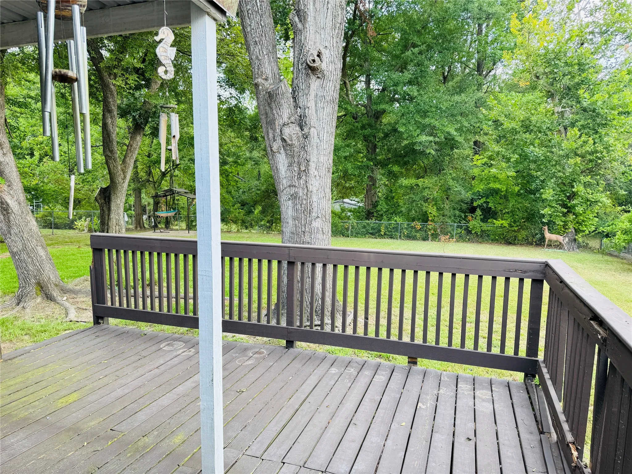 Single Family Residence For Sale in Wood County , 1007 N Johnson Street, Mineola, Texas 75773, 2 Bedroom, 1 Bathroom, Garage spaces, 1,277 Sqft, built in 1940, mls#21320317, Real Estate Agent in Mineola, Homes For Sale in Wood county, Homes For Sale in Mineola, Realtor in Mineola Texas, Real Estate Brokerage Independent Realty Texas, Luminita Cordes Realtor
