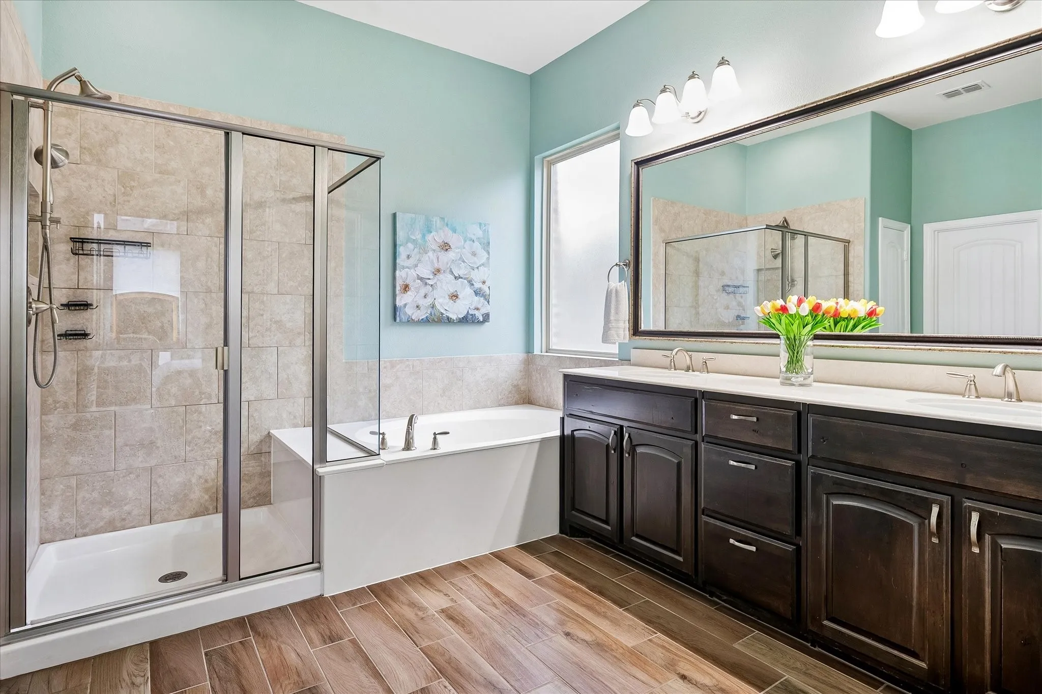 Single Family Residence For Sale in Denton County , 208 Equestrian Road, Hickory Creek, Texas 75065, 4 Bedroom, 4 Bathroom, 2 Garage spaces, 3,249 Sqft, built in 2016, mls#21312894, Real Estate Agent in Hickory Creek, Homes For Sale in Denton county, Homes For Sale in Hickory Creek, Realtor in Hickory Creek Texas, Real Estate Brokerage Independent Realty Texas, Luminita Cordes Realtor