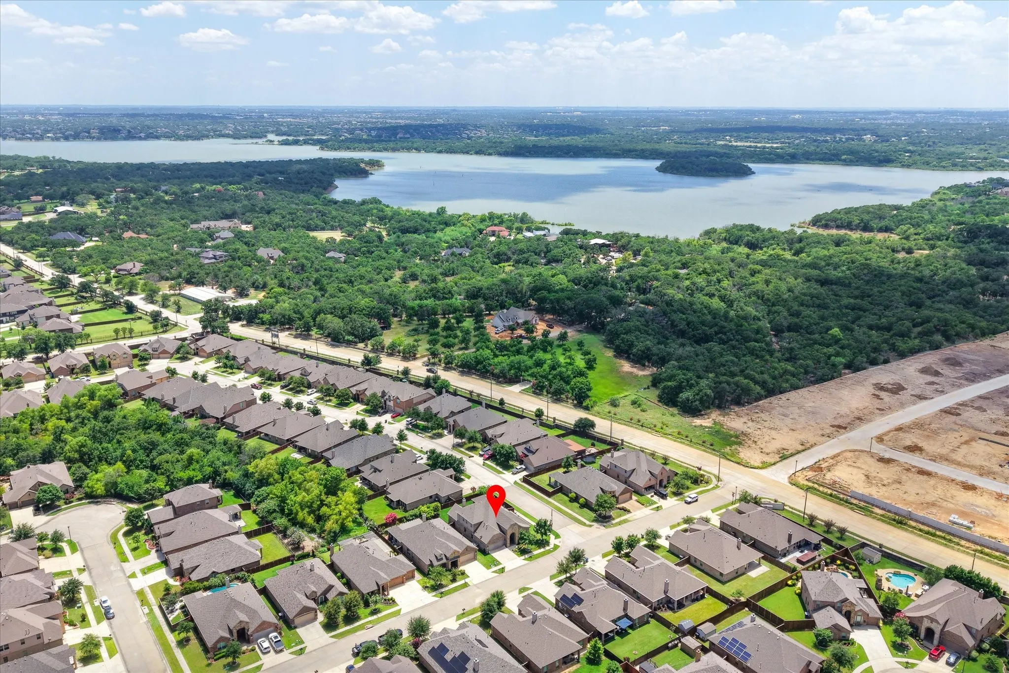 Single Family Residence For Sale in Denton County , 208 Equestrian Road, Hickory Creek, Texas 75065, 4 Bedroom, 4 Bathroom, 2 Garage spaces, 3,249 Sqft, built in 2016, mls#21312894, Real Estate Agent in Hickory Creek, Homes For Sale in Denton county, Homes For Sale in Hickory Creek, Realtor in Hickory Creek Texas, Real Estate Brokerage Independent Realty Texas, Luminita Cordes Realtor